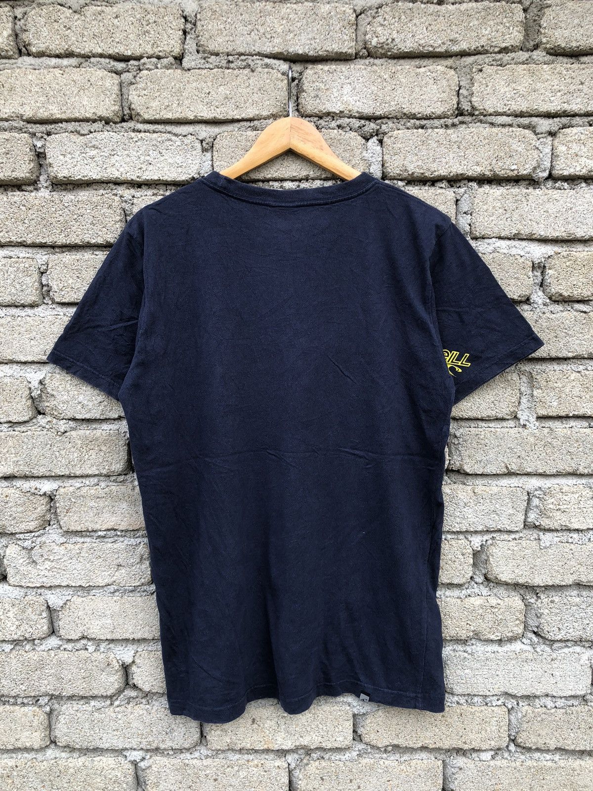 O'Neill Vintage Y2K O’neill Surwear Center Logo Tee Size US L / EU 52-54 / 3 - 9 Thumbnail
