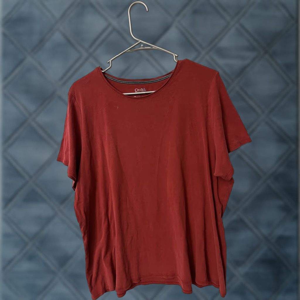 Croft & Barrow Croft & Barrow T-Shirt Women's 1X Red Knit Top Round Neck Short Sleeves 100% Cotton Basic Size XL / US 12-14 / IT 48-50 - 1 Thumbnail
