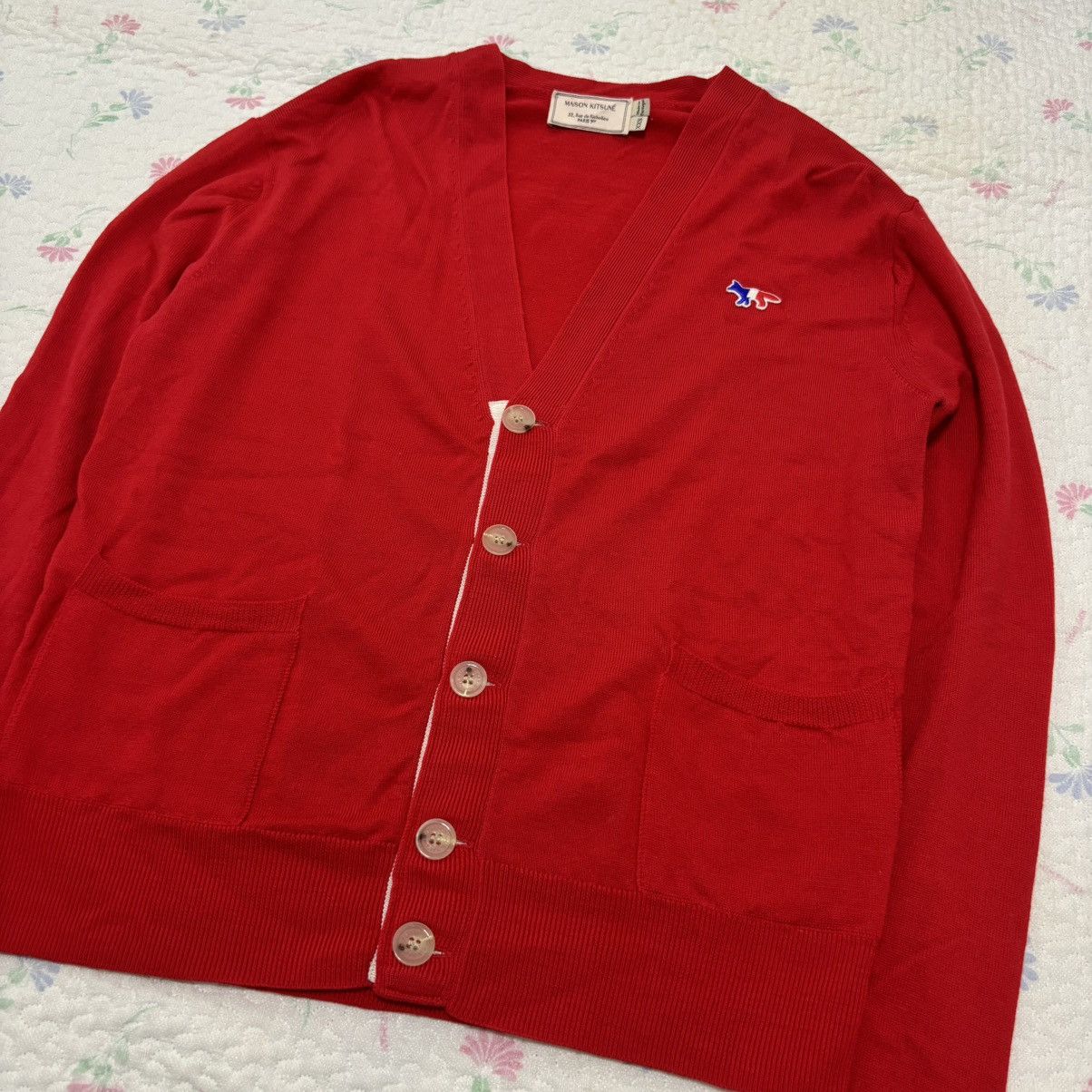 Maison Kitsune Maison Kitsune Red Tricolor Fox Wool Cardigan Size XXS / US 00 / IT 34 - 4 Thumbnail