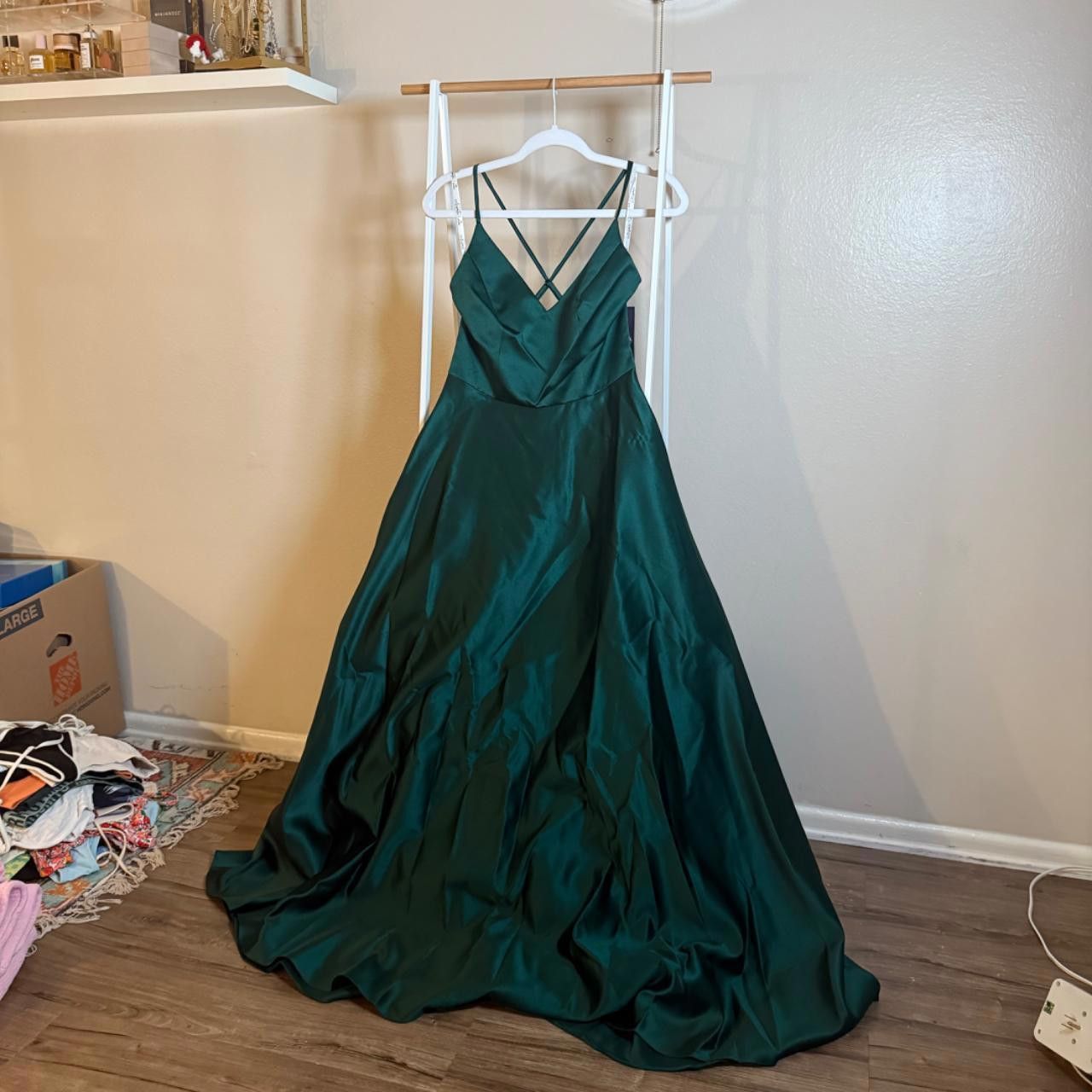 Designer davids bridal emerald green dress Size S / US 4 / IT 40 - 2 Thumbnail