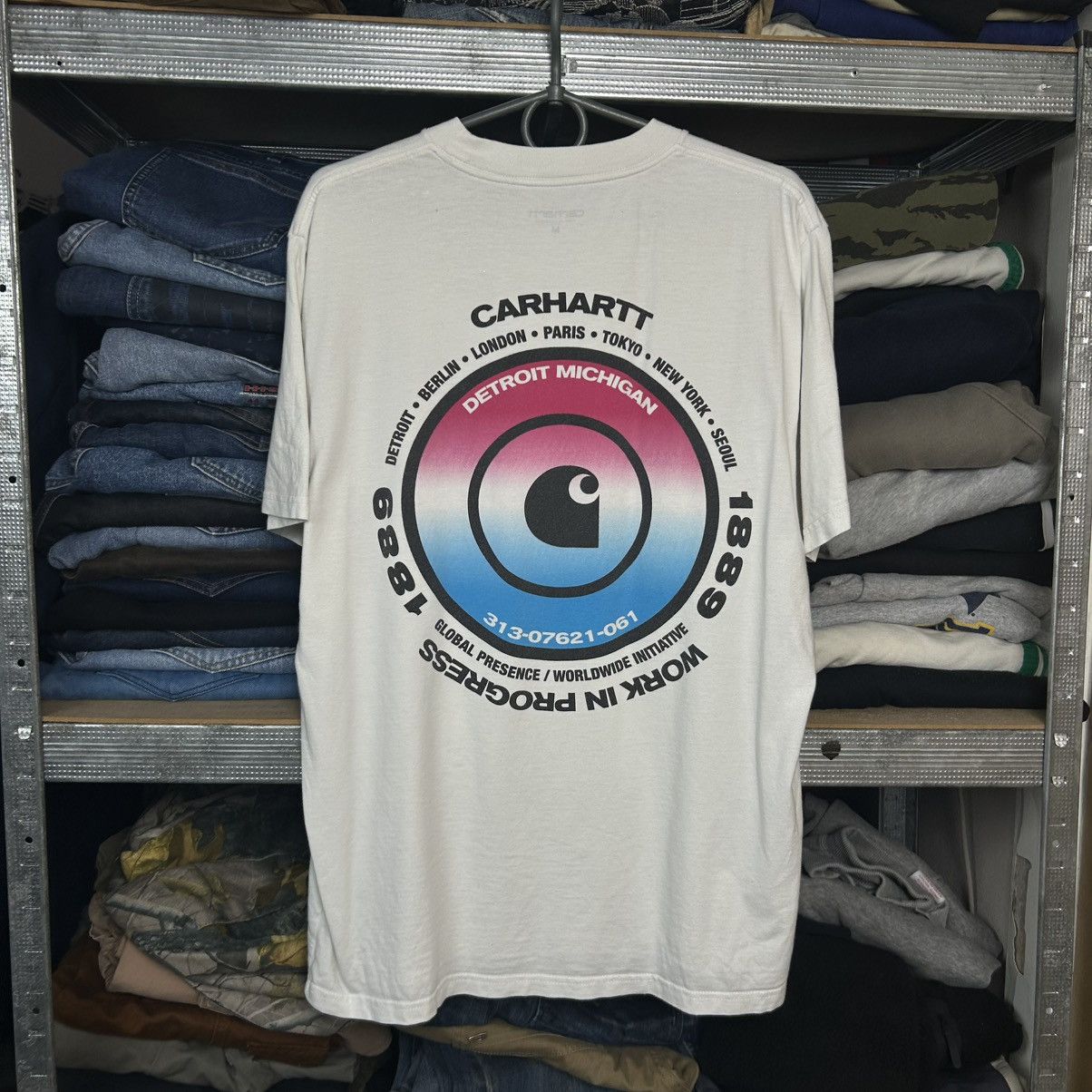 Carhartt Mens Carhartt Wip Big Logo streetwear y2k tee Size US M / EU 48-50 / 2 - 1 Thumbnail