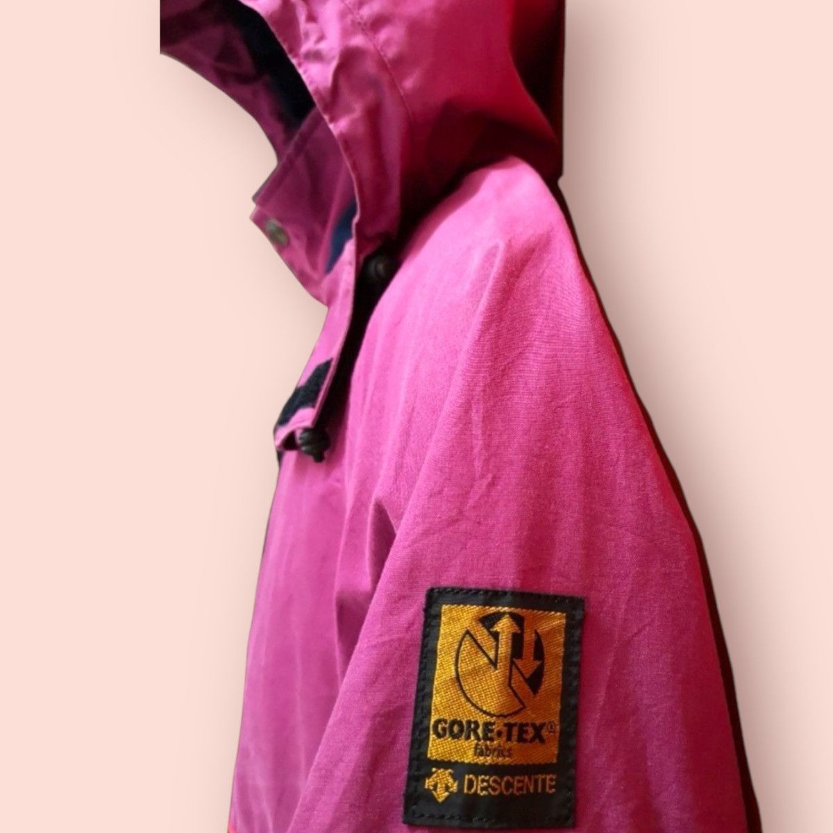 Descente × Goretex × Japanese Brand VINTAGE DESCENTE JAPAN GORE-TEX HOODED JACKET Size US M / EU 48-50 / 2 - 3 Thumbnail