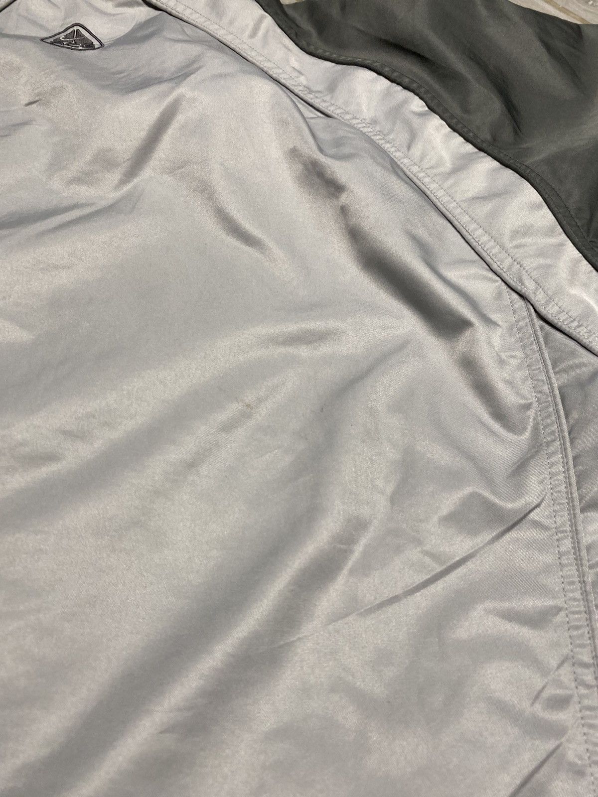 Nike ACG Vintage Nike ACG Windbreaker Jacket very rare Y2K Size US L / EU 52-54 / 3 - 12 Thumbnail