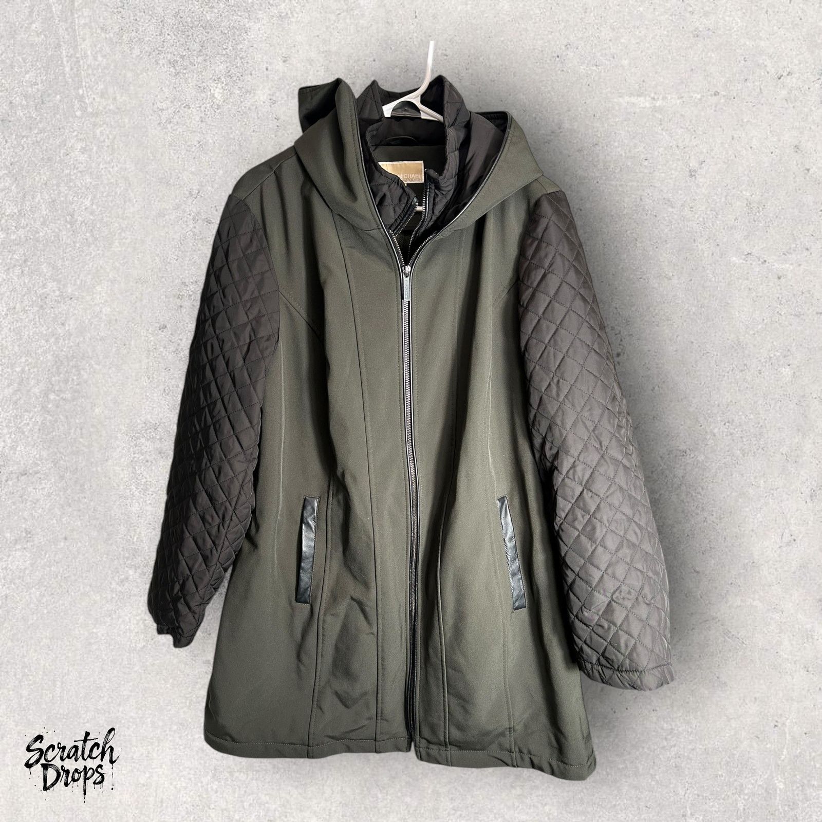 Michael Kors Michael Kors Women's Green Quilted Jacket S IX (24.5 x 35) Size 4XL / US 24-26 - 1 Thumbnail