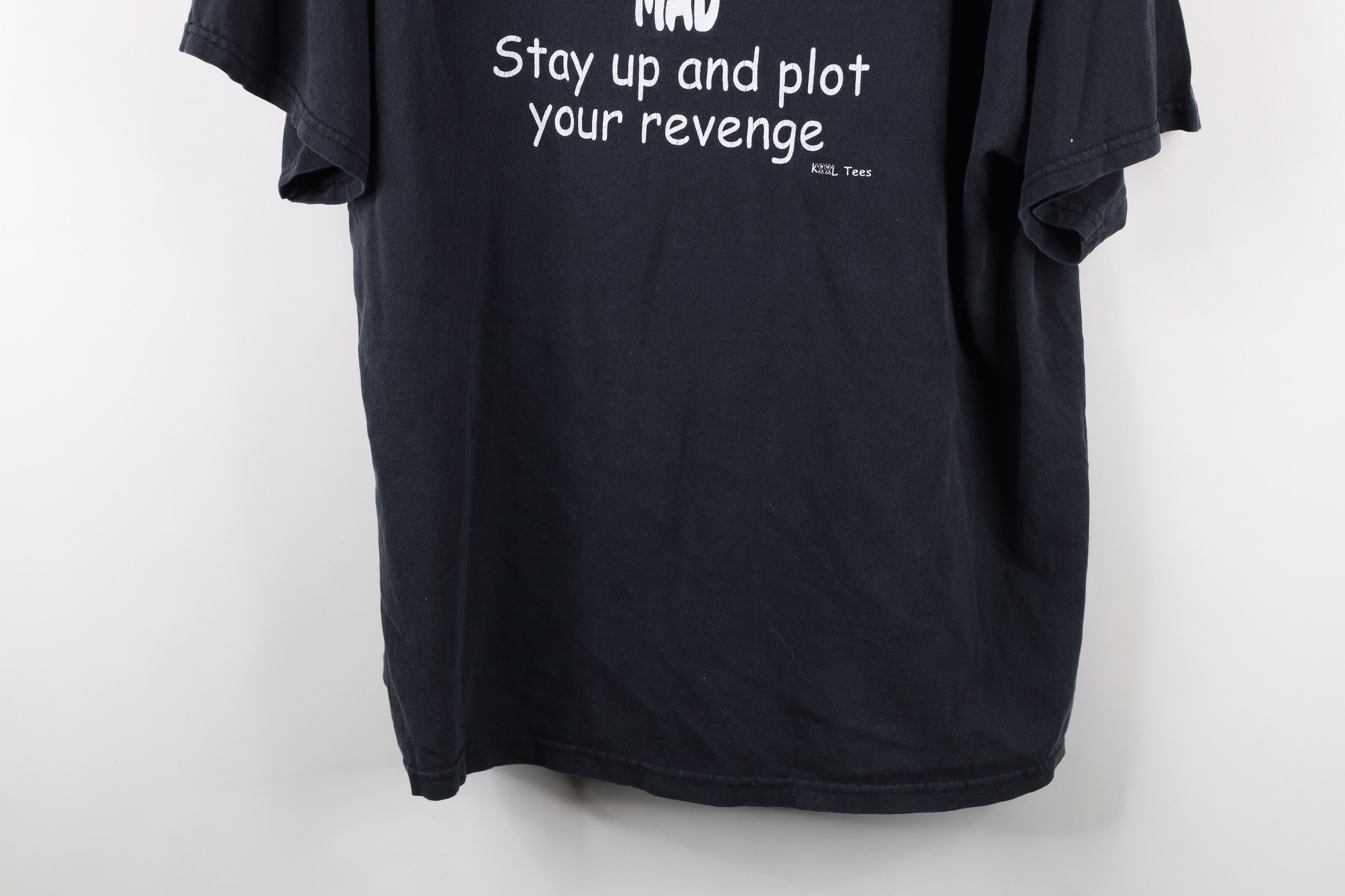 Vintage Vintage 90s Streetwear Bed Mad Stay Up Plot Revenge T-Shirt Size US XXL / EU 58 / 5 - 3 Thumbnail