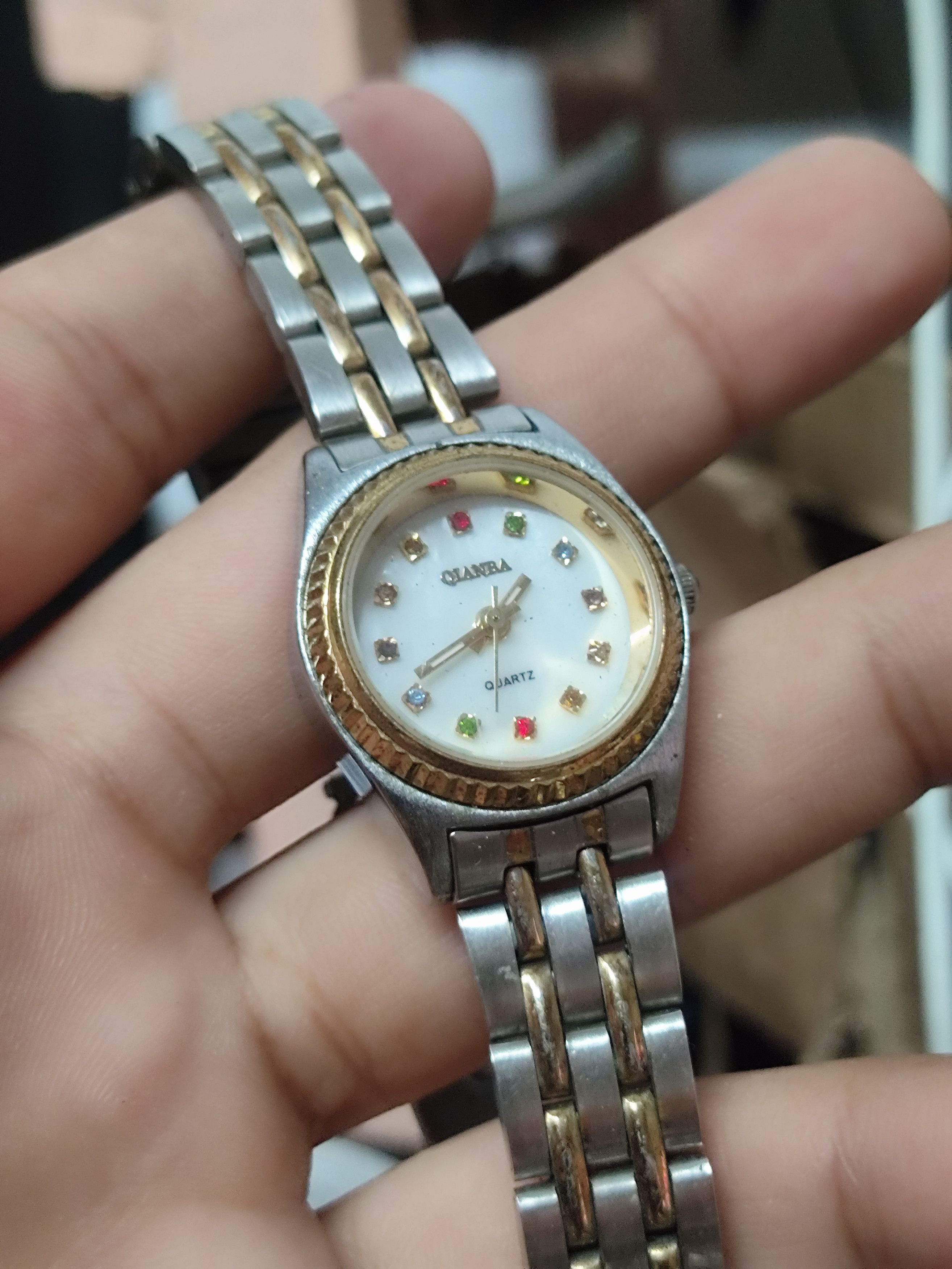 Japanese Brand VINTAGE "QIANBA" WATCH (NO. 8079L). LADIES WATCH Size ONE SIZE - 2 Thumbnail