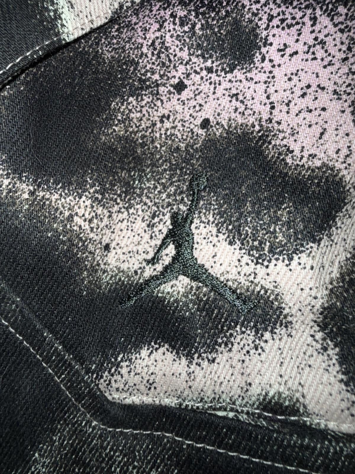Nike Air Jordan Chicago Women's Animal Printed Pants Sample Size 28" / US 6 / IT 42 - 6 Thumbnail