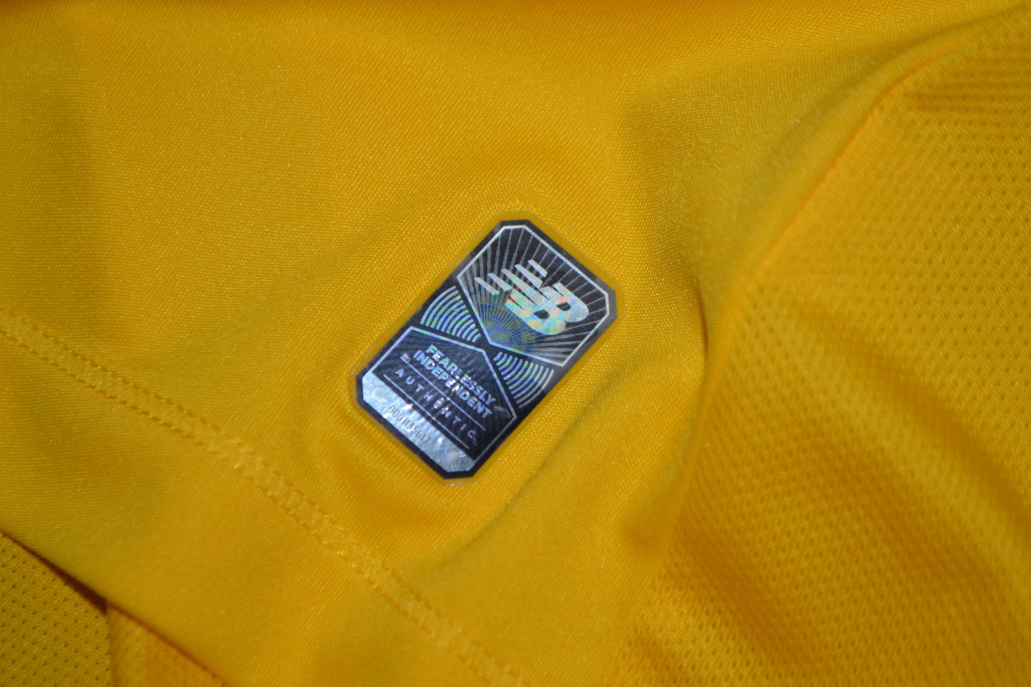 New Balance Celtic Glasgow Away Football Shirt 2019 2020 Jersey Size US L / EU 52-54 / 3 - 6 Thumbnail