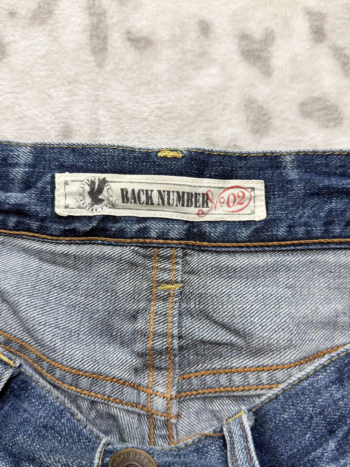 Vintage Vintage Back Number Faded Blue Denim Whiskered Honeycomb Size US 31 - 14 Thumbnail