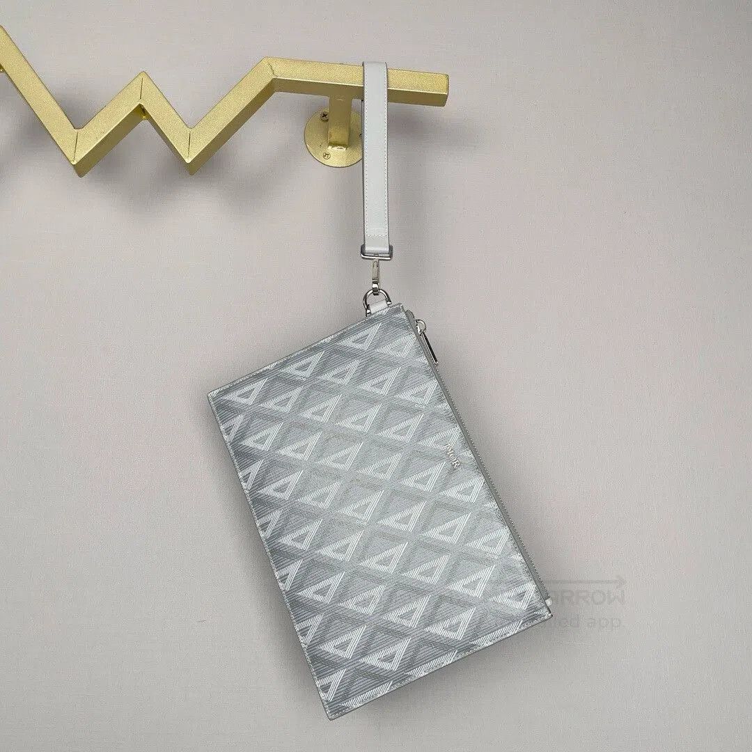 Dior Dior Diamond Pattern A5 Clutch. Size ONE SIZE - 6 Thumbnail