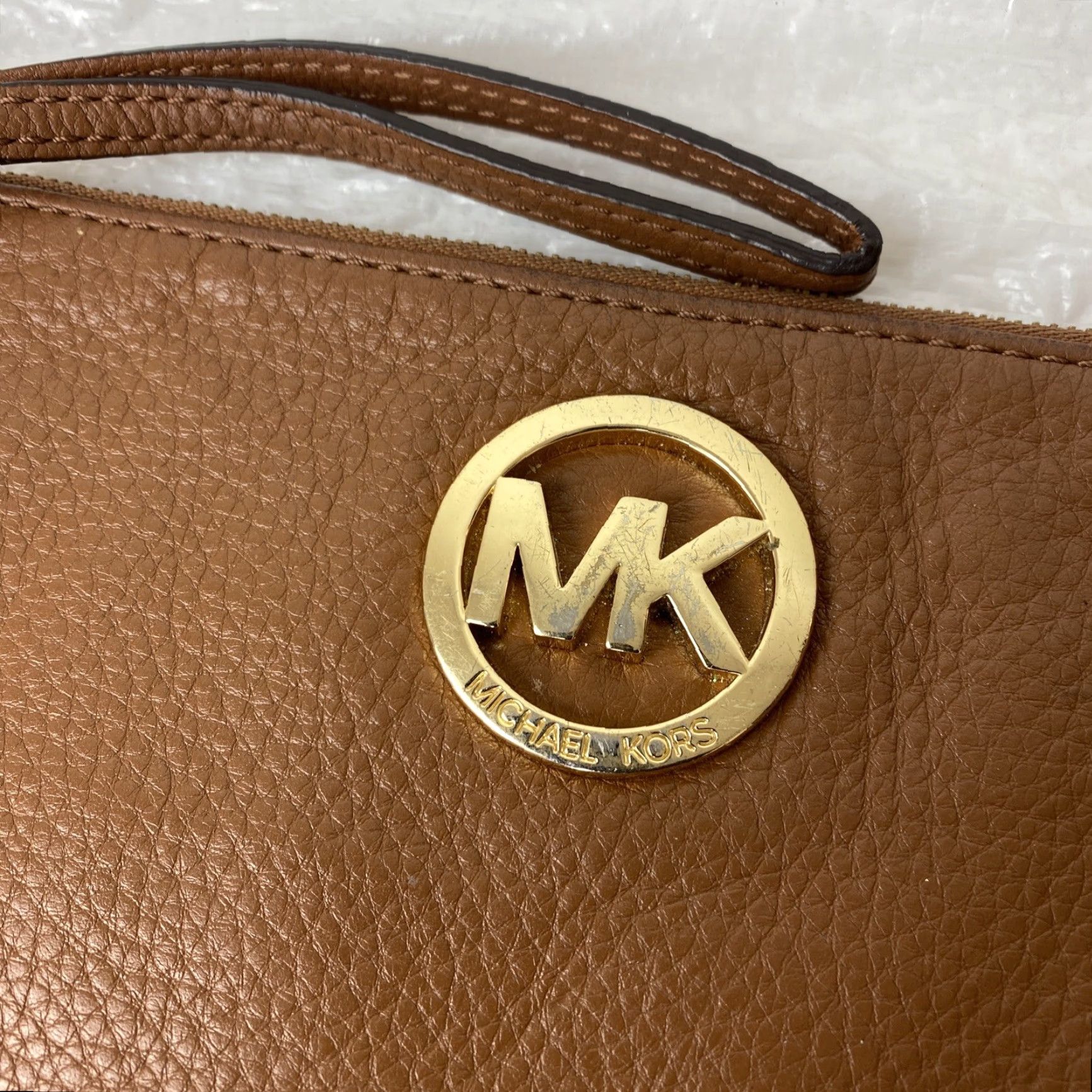 Michael Kors VINTAGE Michael Kors Fulton Leather Zip Clutch Wristlet Large Brown Rose 67-8 Womens Wristlet Size ONE SIZE - 3 Thumbnail