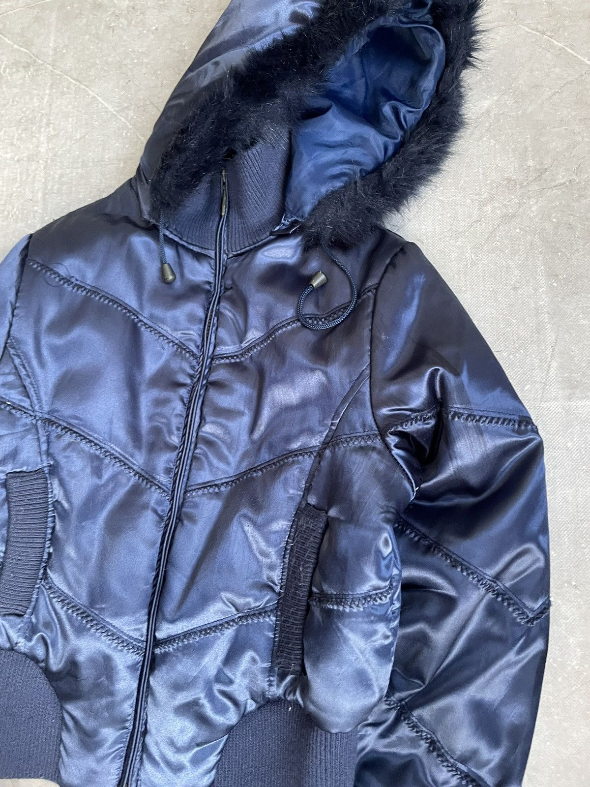 If Six Was Nine Cropped bomber fur hood jacket y2k yohji yamamoto style y2k Size US M / EU 48-50 / 2 - 7 Thumbnail