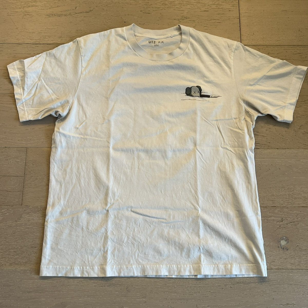 Kaws × Uniqlo Uniqlo x Kaws Ocean Tee Size US L / EU 52-54 / 3 - 2 Thumbnail