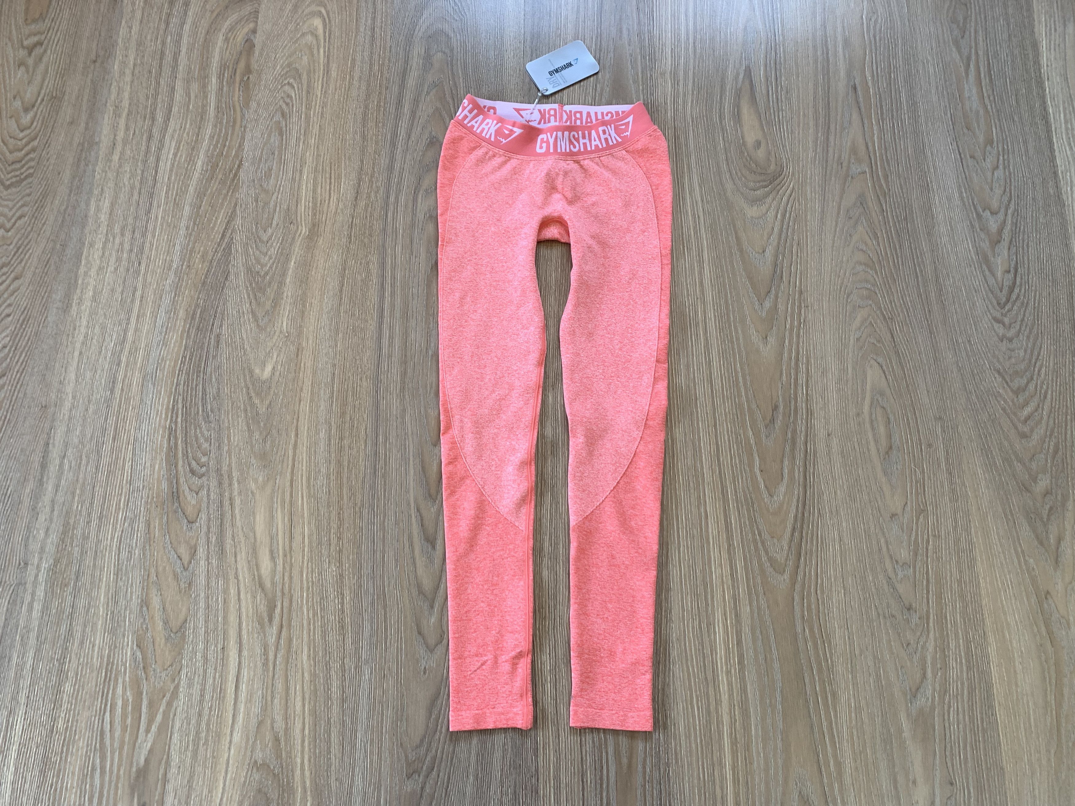 Gymshark New Gymshark Flex Gym Peach Coral Leggings V3 Size 27" / US 4 / IT 40 - 1 Thumbnail
