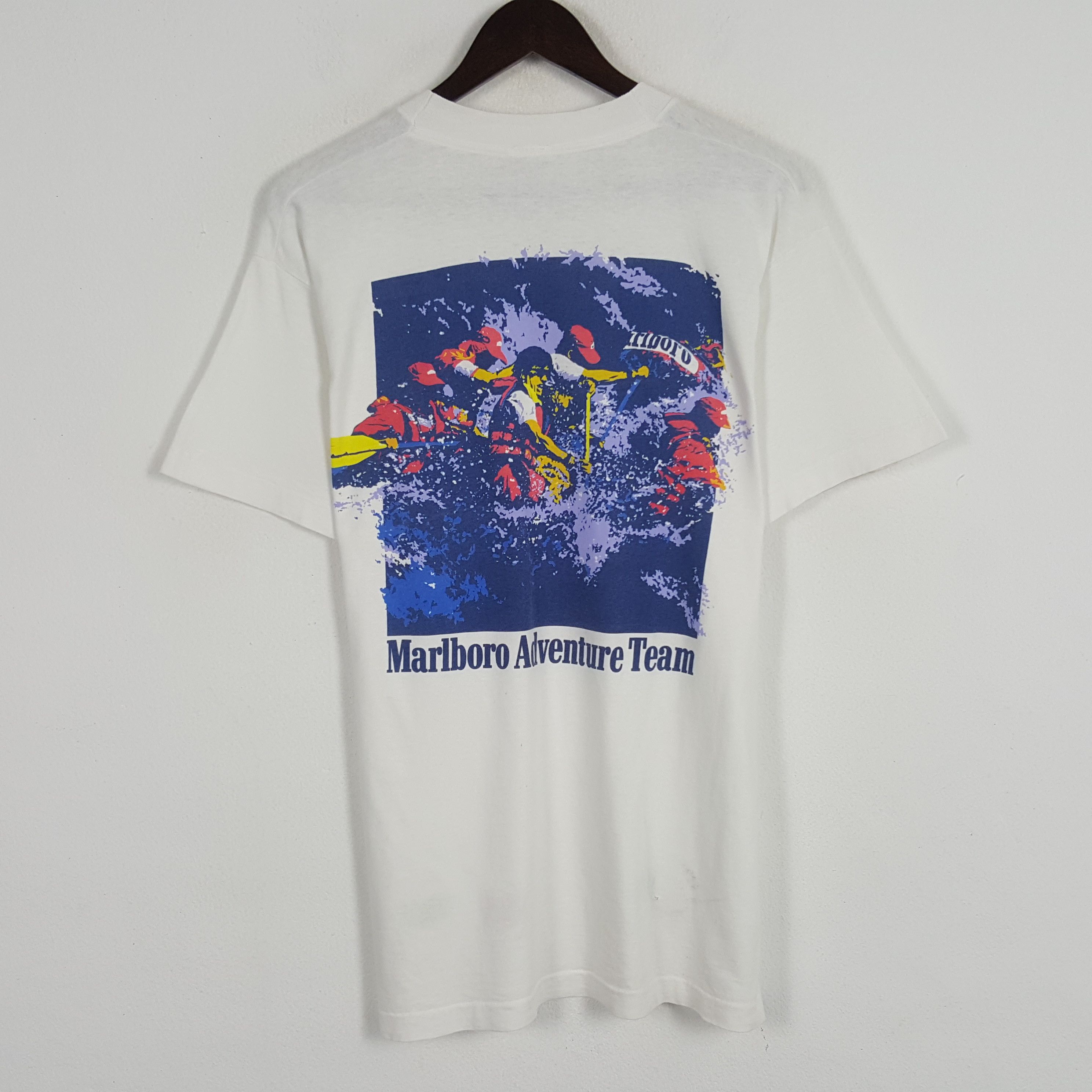 Marlboro × Vintage Vintage Marlboro Adventure Team Single Pocket Tshirt Size US L / EU 52-54 / 3 - 1 Thumbnail