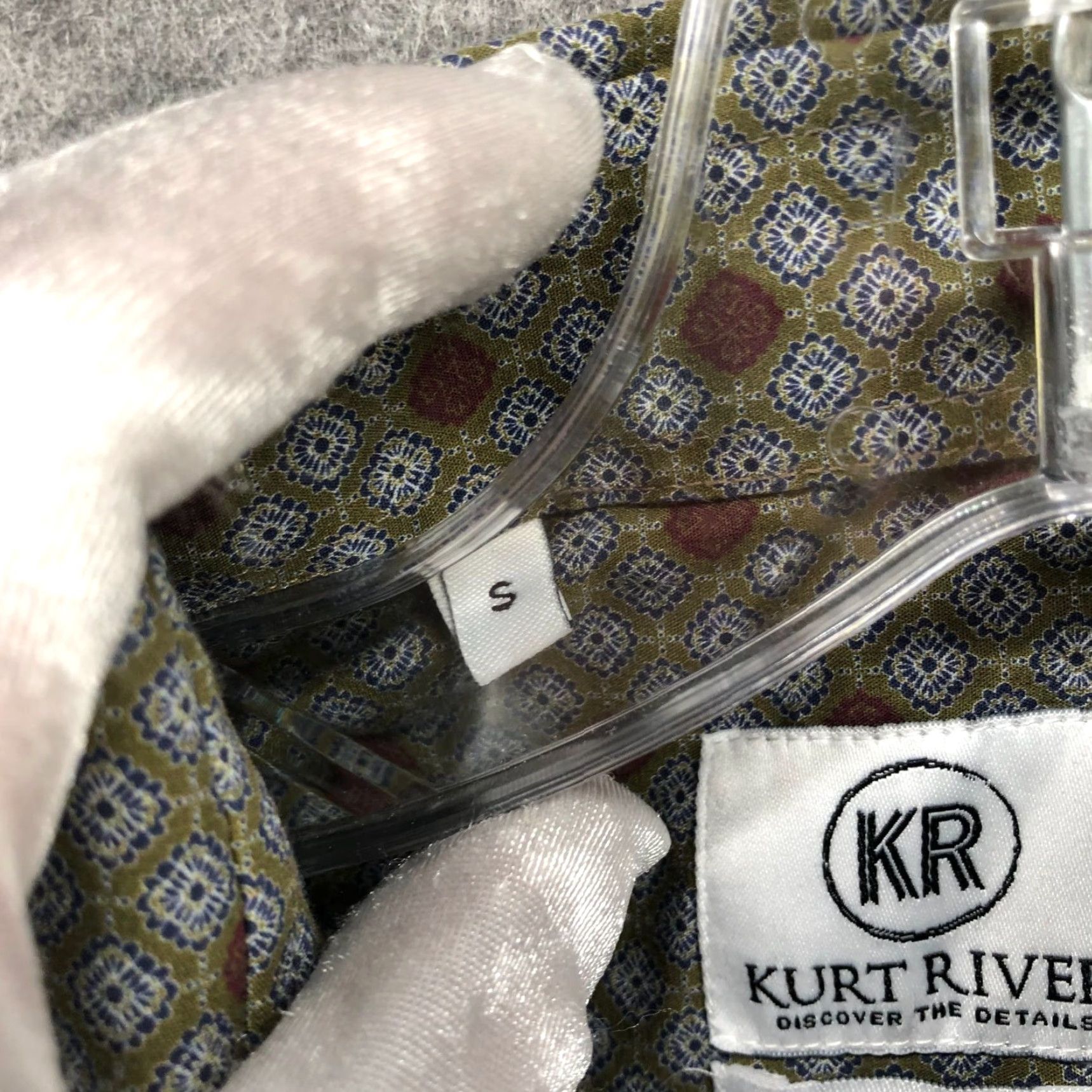 Olive Kurt River Long Sleeve Shirt Mens S Slim Fit Olive Green Burgundy Geo Print Shirt (Geometric) Button-Up Collared-Down Vintage? No — exclude. Size US S / EU 44-46 / 1 - 6 Thumbnail
