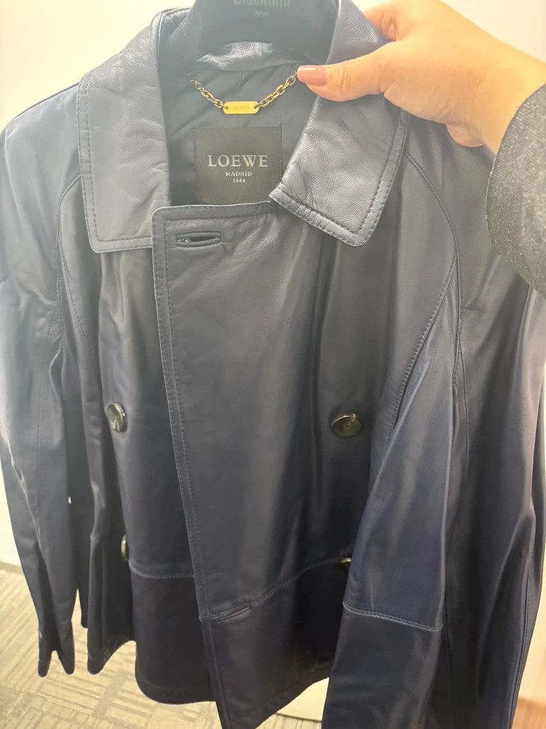 Loewe LOEWE A short Tibetan blue leather coat with sheepskin Size XS / US 0-2 / IT 36-38 - 2 Thumbnail
