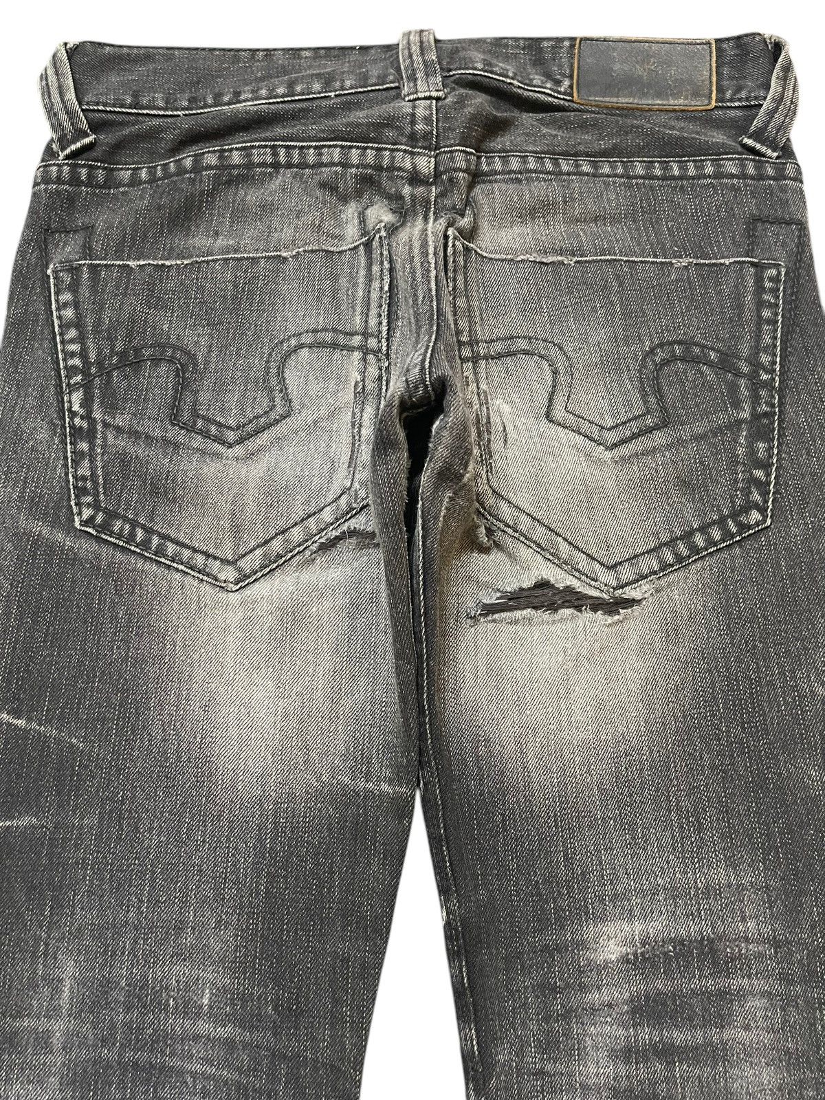 Tornado Mart Vintage Japan Tornado Mart Faded Wash Distressed Flare Jeans Size US 30 / EU 46 - 5 Thumbnail