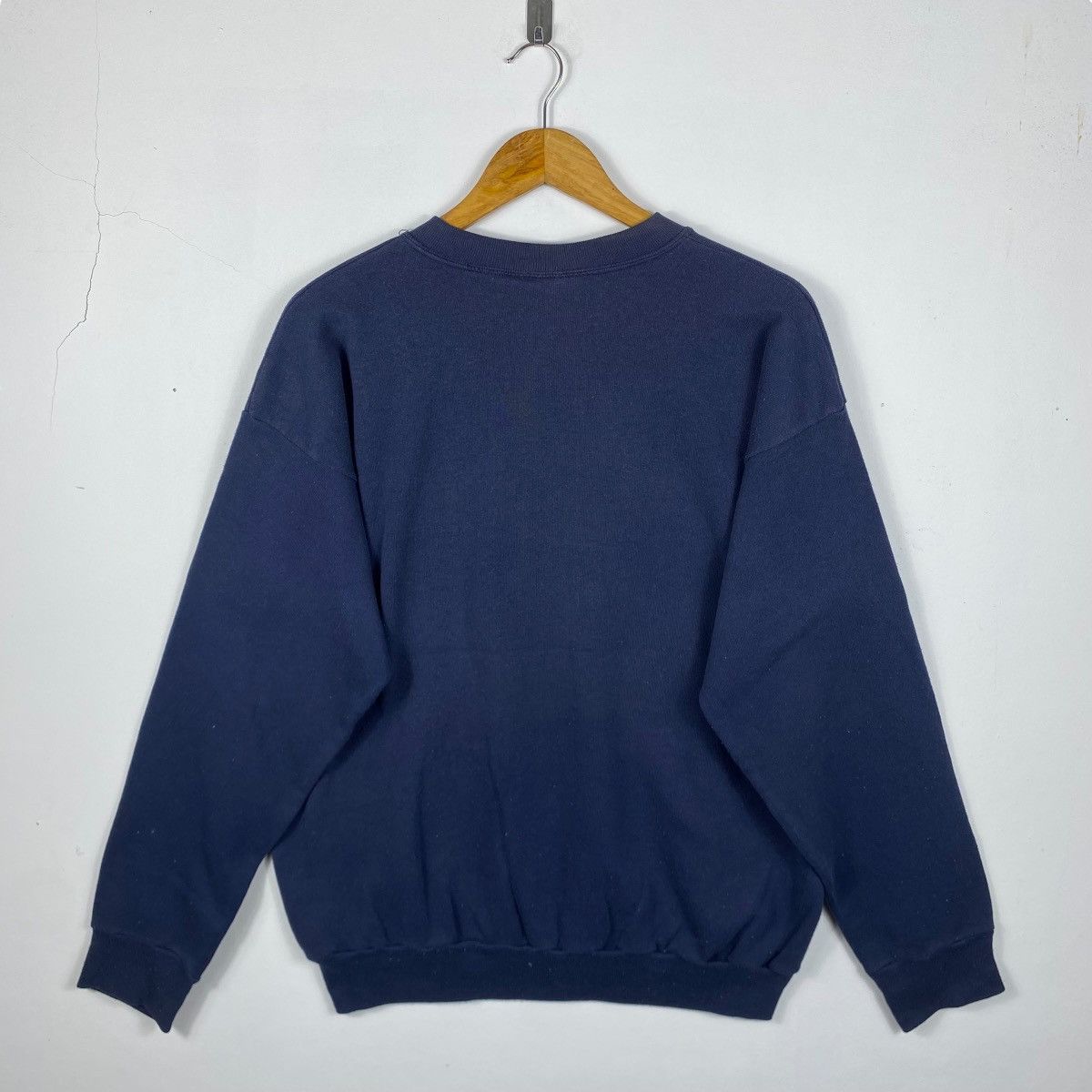 Mickey Mouse × Vintage Vintage 90's MICKEY MOUSE California Faded Crewneck Size US L / EU 52-54 / 3 - 5 Thumbnail