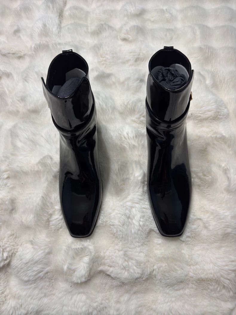 Saint Laurent Paris Saint Laurent Paris Gold buckle patent leather men's boots Size US 9 / EU 42 - 3 Thumbnail