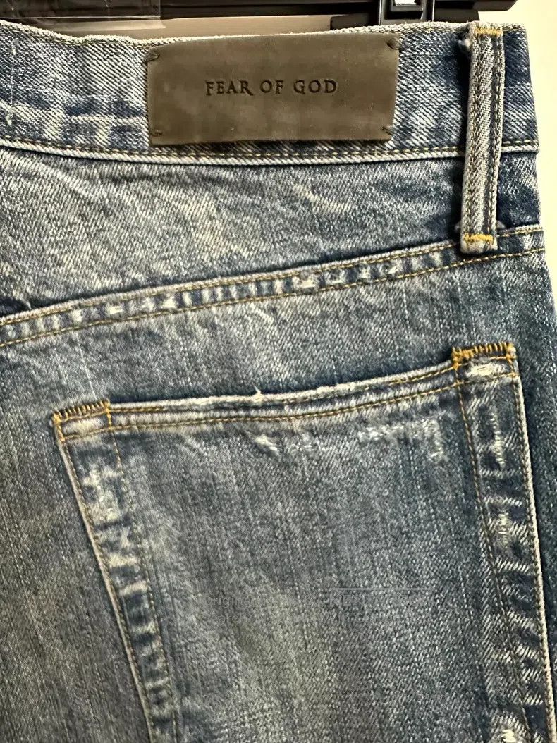 Fear of God Fear of God The second batch of blue cattle on the main li Size US 28 / EU 44 - 4 Thumbnail