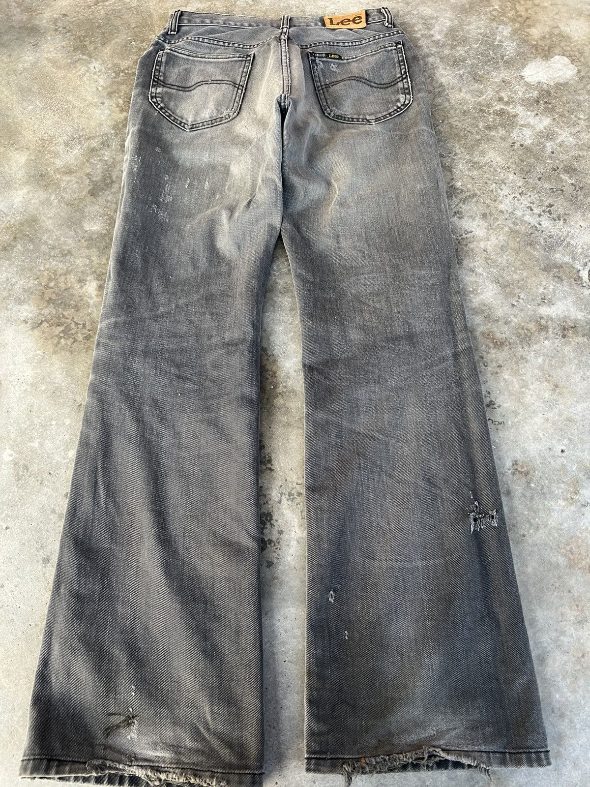 If Six Was Nine × Japanese Brand × Lee 💥Flare💥Vintage Lee Western Sanforized Faded Distress Jean Size US 28 / EU 44 - 2 Thumbnail