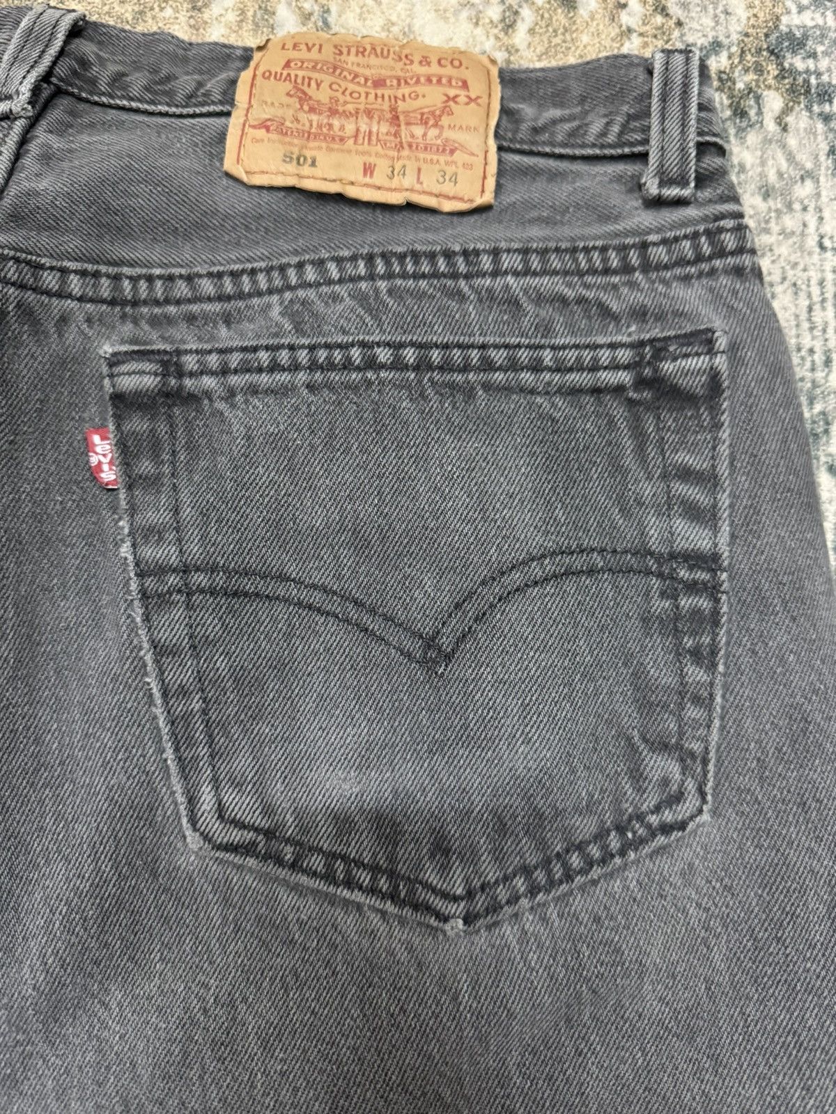 Levi's × Levi's Vintage Clothing × Vintage Vintage Levi’s 501 Distressed Black Denim Jeans 32x32 Size US 32 / EU 48 - 7 Thumbnail