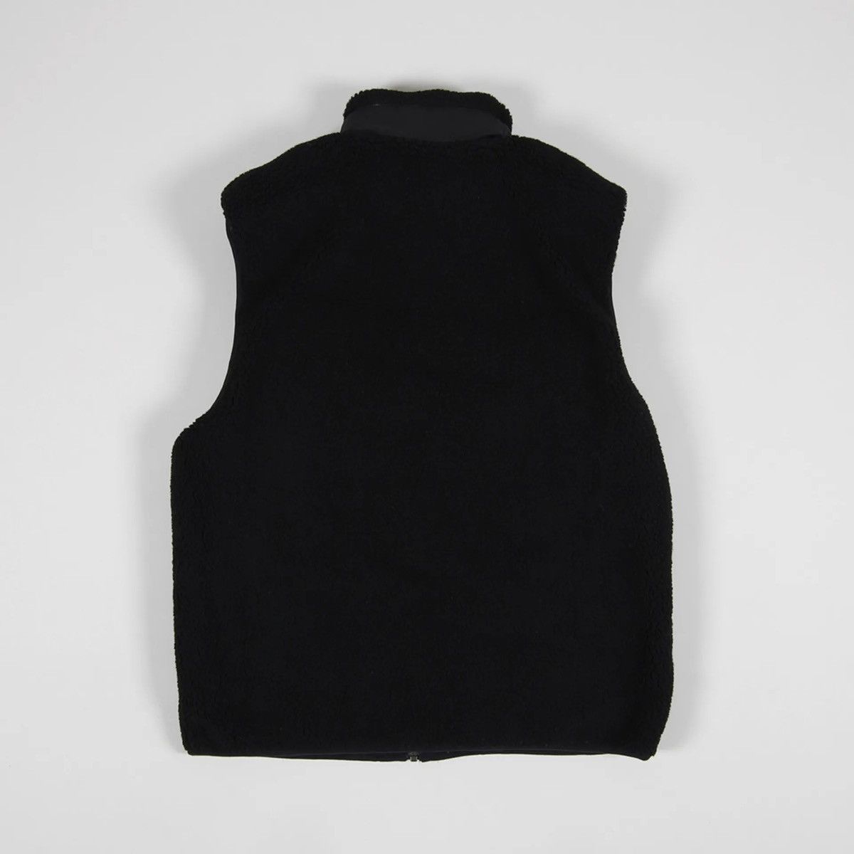 TAION TAION Men's Reversible Boa Fleece Down Vest in Black/Black Size US M / EU 48-50 / 2 - 2 Thumbnail