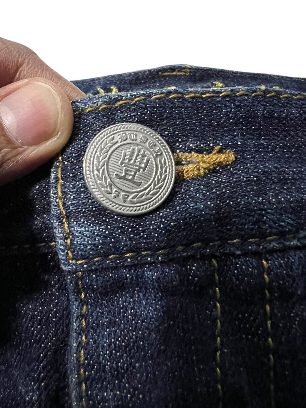 Japanese Brand VINTAGE JAPANESE BRAND SUKAJAN KOI FISH EMBROIDERY JEANS Size US 34 / EU 50 - 9 Thumbnail