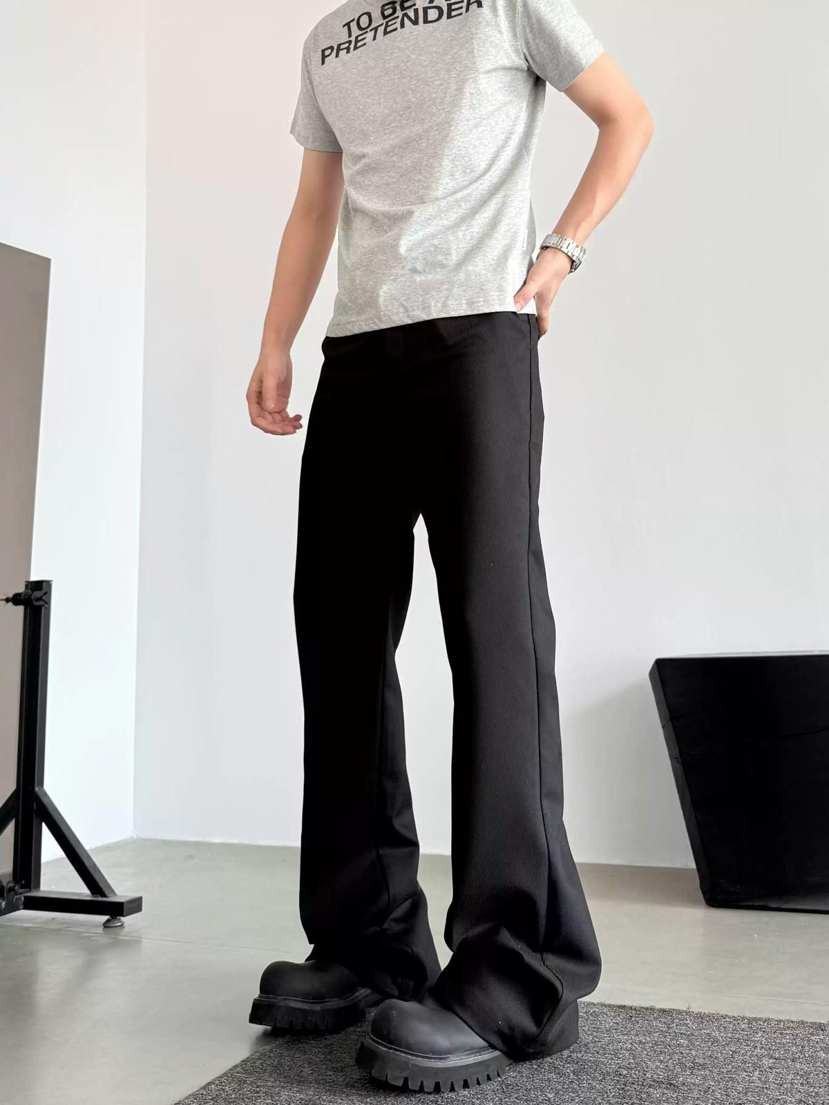 Vintage Black Wide-Leg Jeans Size US 28 / EU 44 - 2 Thumbnail