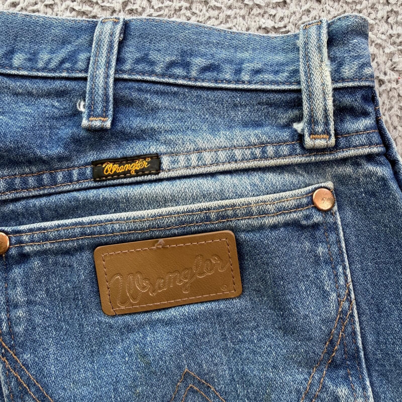 Wrangler Vintage Wrangler 13MWZ Jeans 38x31 Faded Y2K Cowboy Size US 38 / EU 54 - 6 Thumbnail