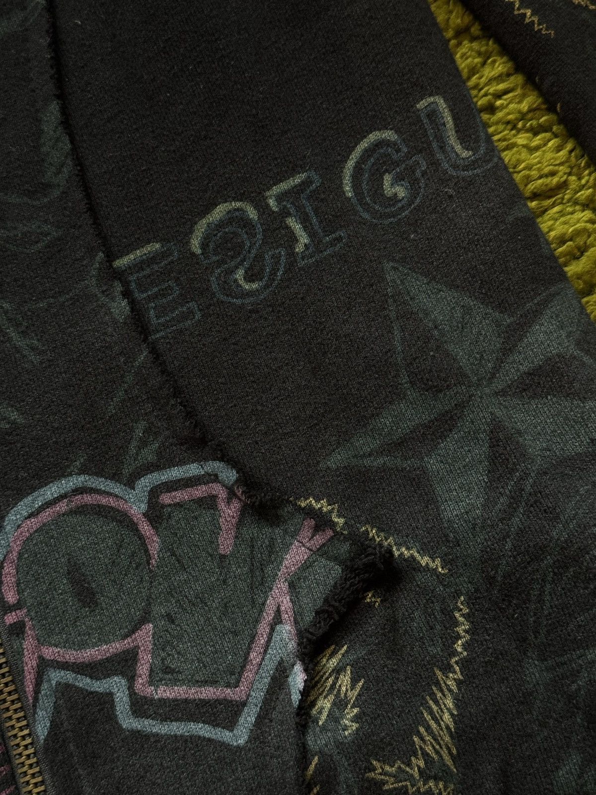 Desigual Desigual avant garde patchwork graphic zip sweatshirt Size XS / US 0-2 / IT 36-38 - 6 Thumbnail