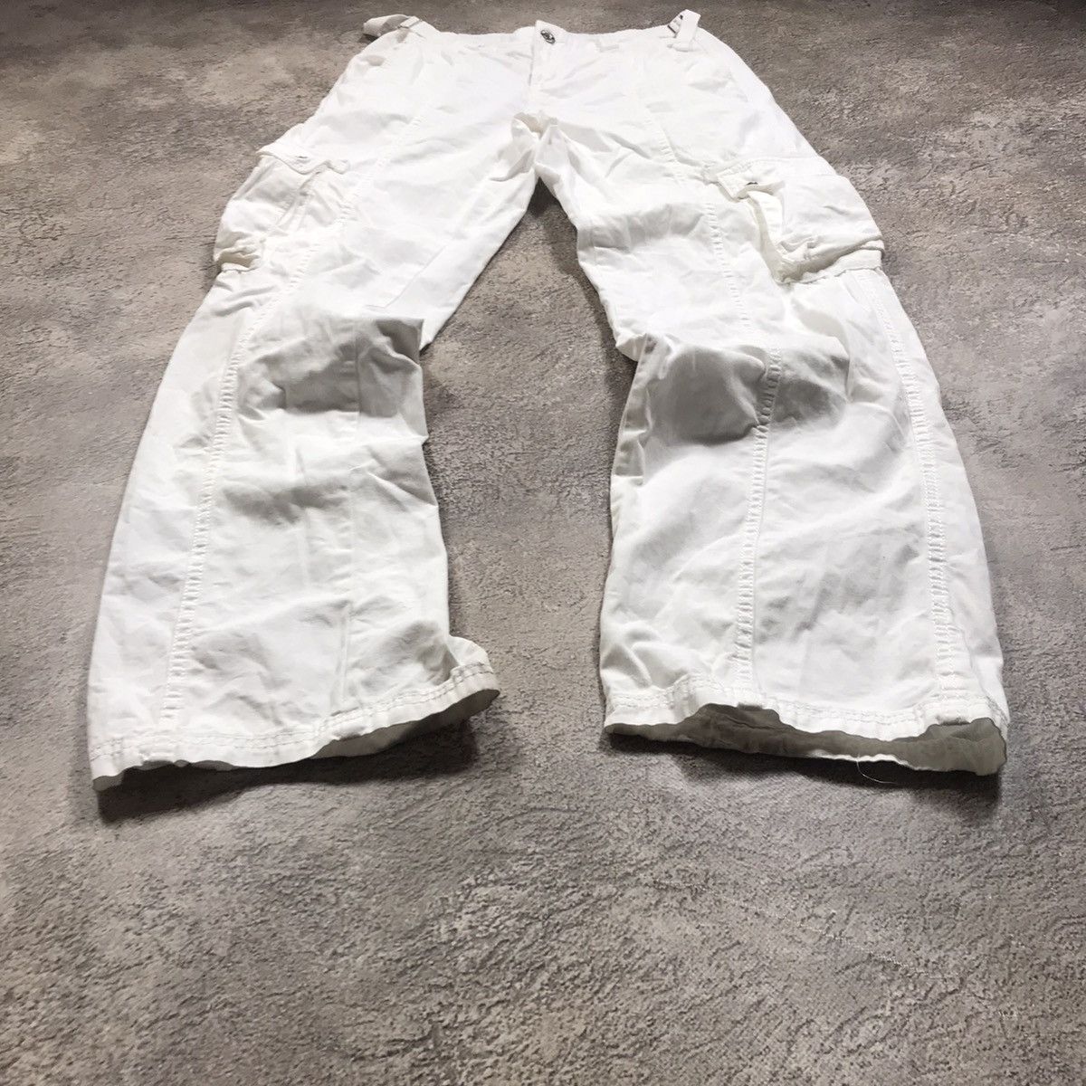 Vintage Vintage Y2K Baggy Distressed Cargo Pants Grunge Streetwear 2 Size US 28 / EU 44 - 1 Thumbnail