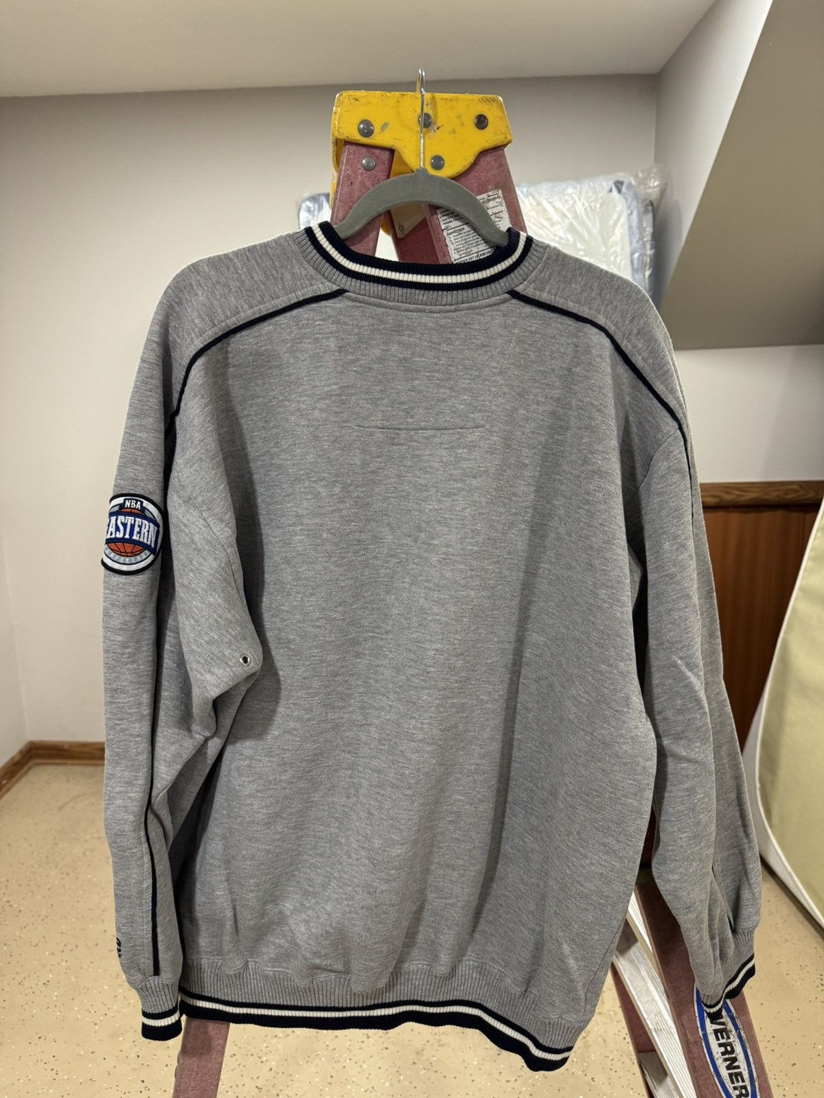 NBA Chicago Bulls Grey Sweatshirt Size US XL / EU 56 / 4 - 3 Thumbnail