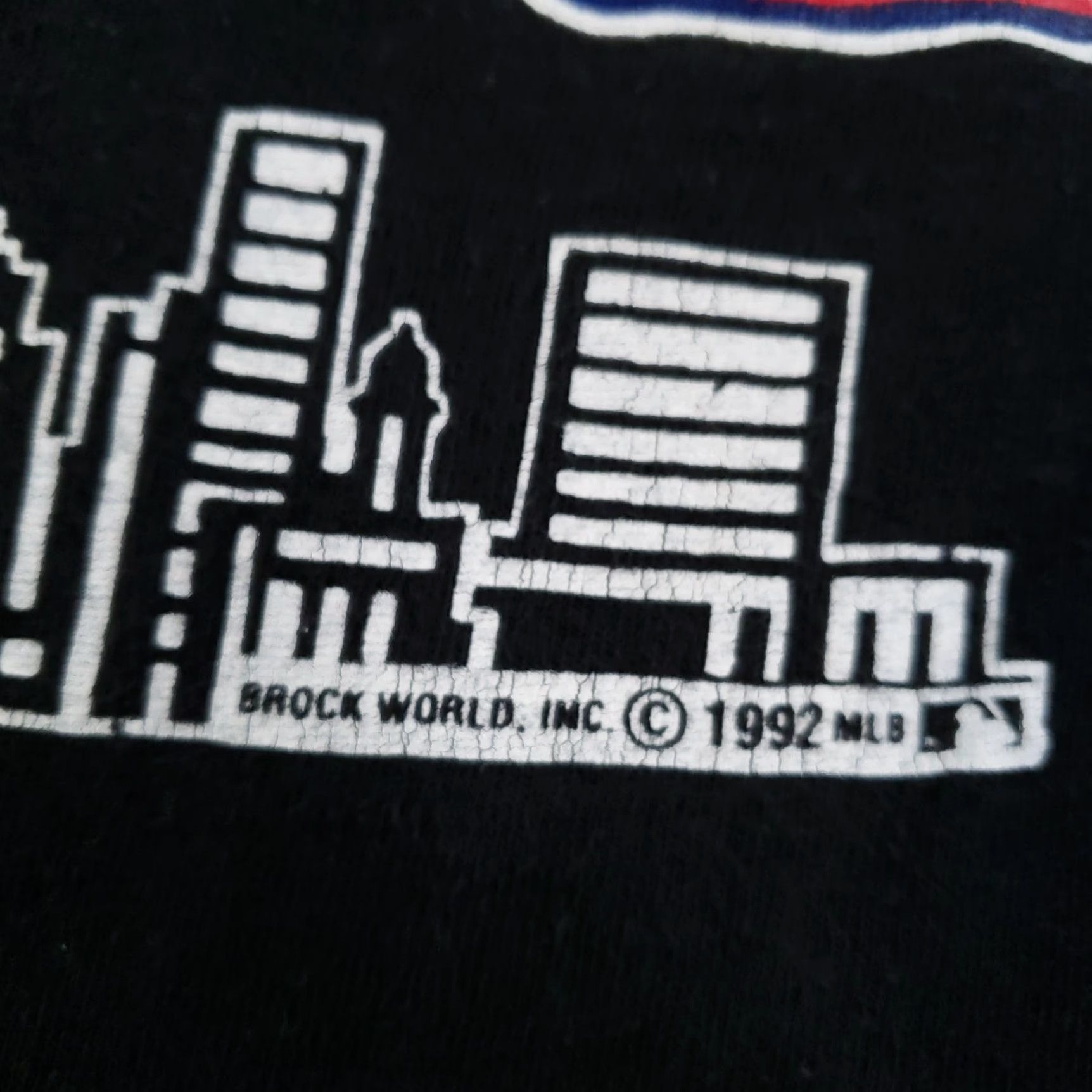 Fruit Of The Loom VINTAGE Atlanta Braves T-shirt Mens Large Cotton Logo 90s Baseball Skyline US Size US L / EU 52-54 / 3 - 6 Thumbnail
