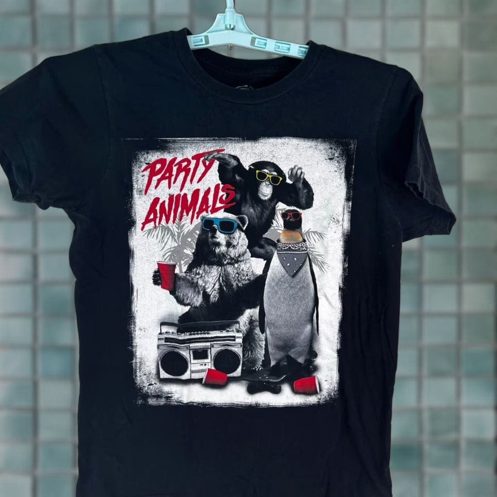 Vintage Party Animals Hybrid Graphic T-Shirt Mens Blue Short Sleeve Size M Cotton Blend Casual Size US M / EU 48-50 / 2 - 1 Thumbnail
