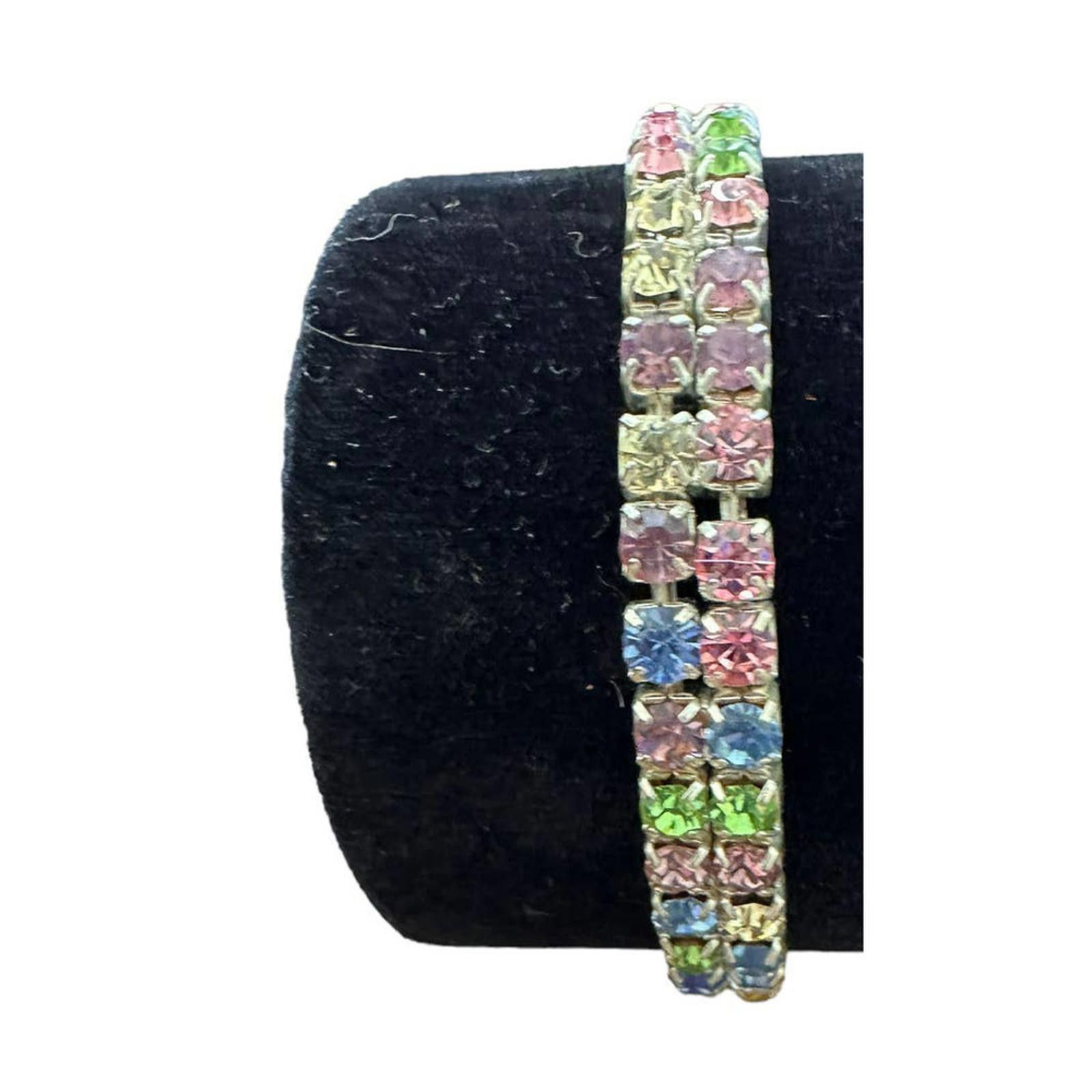 Vintage Childs 6" Stretch Pastel Rhinestone Bracelet Size ONE SIZE - 1 Thumbnail