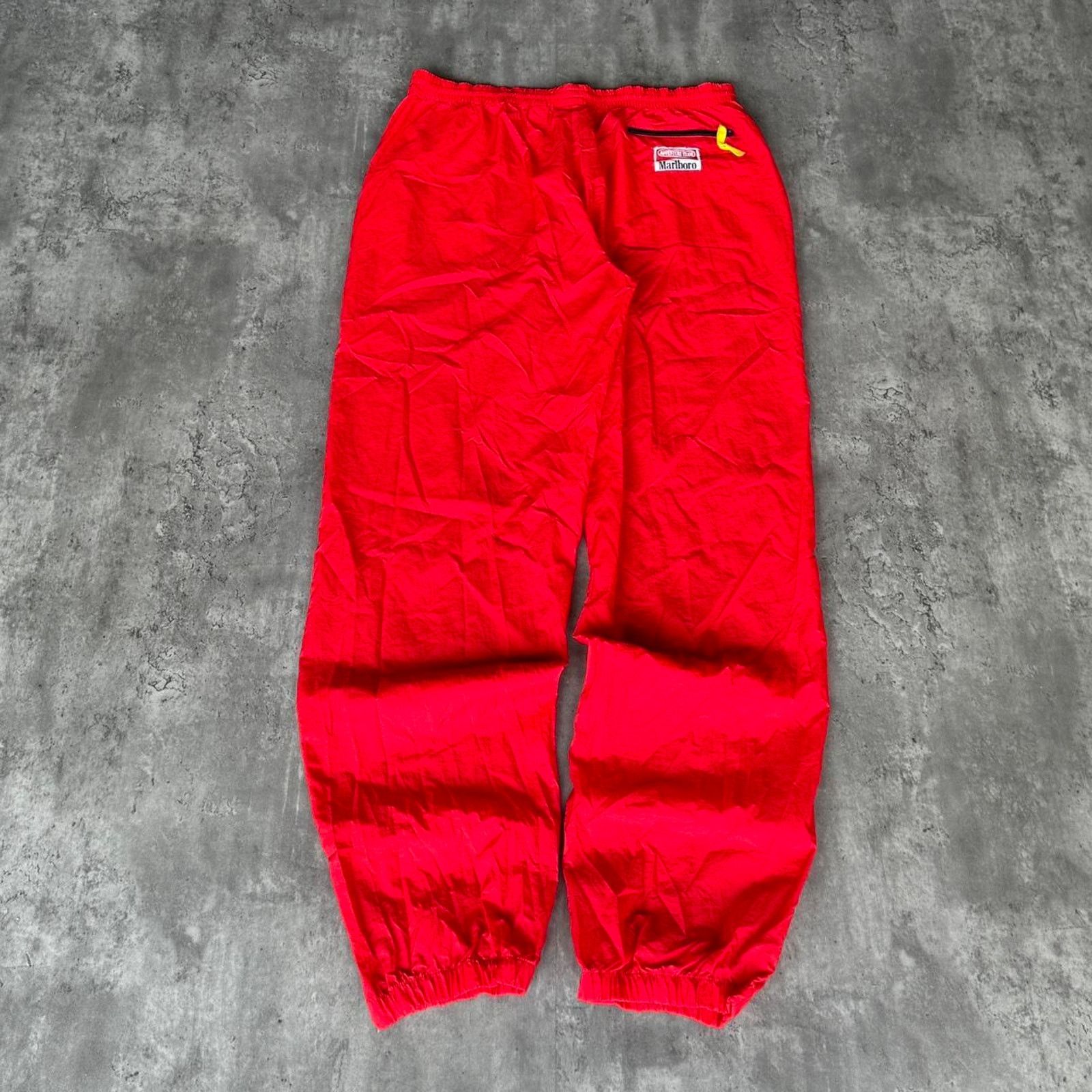 Marlboro × Vintage Vintage Marlboro Baggy Windbreaker Embroidered Sweatpants Size US 38 / EU 54 - 1 Thumbnail