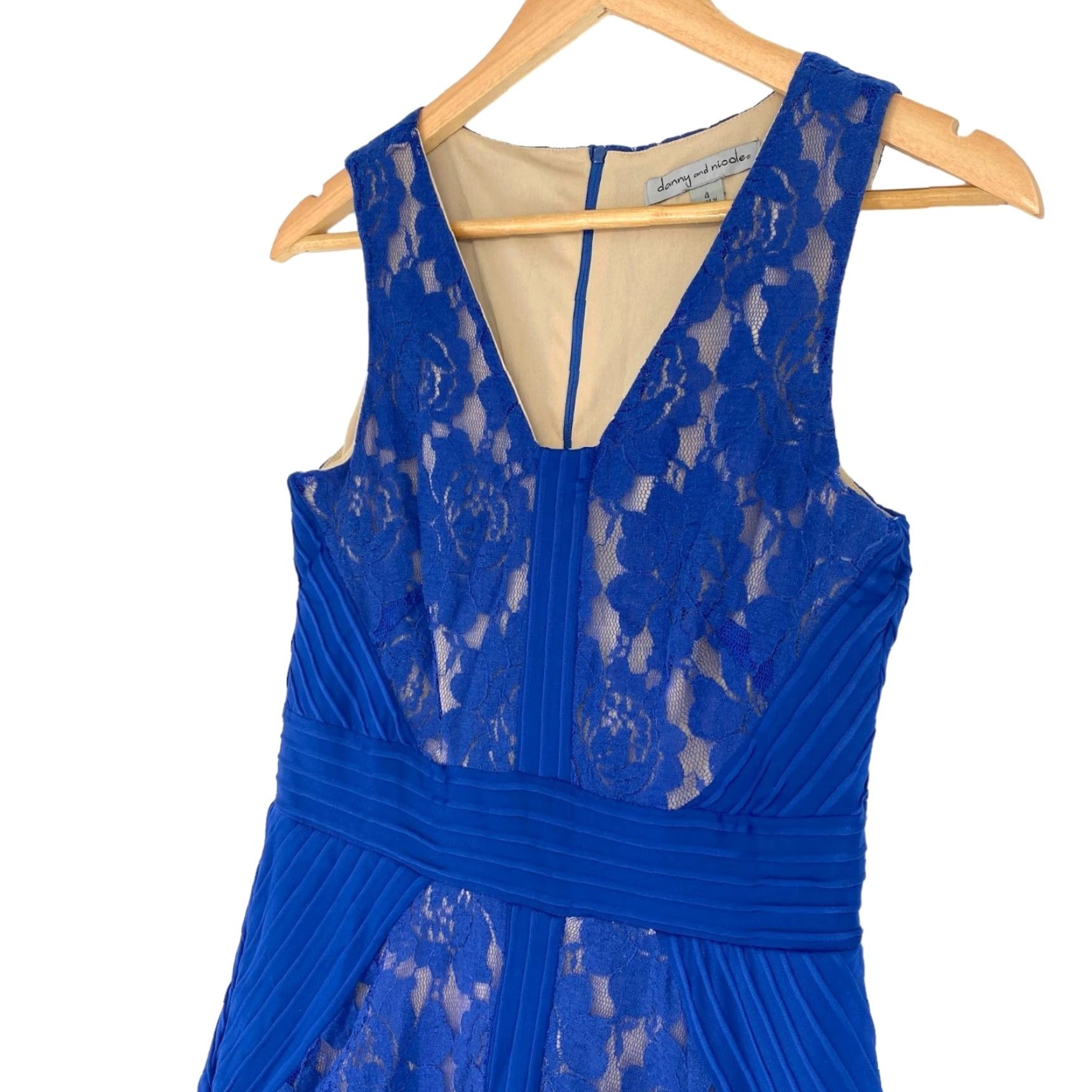 Danny Nicole Womens Dress Sleeve Lace VNeck Fit & Flare Sheath 4 Royal Blue  Knee Length Floral Pattern Casual Formal Party/Cocktail Womens -  tristatestorageunits.com