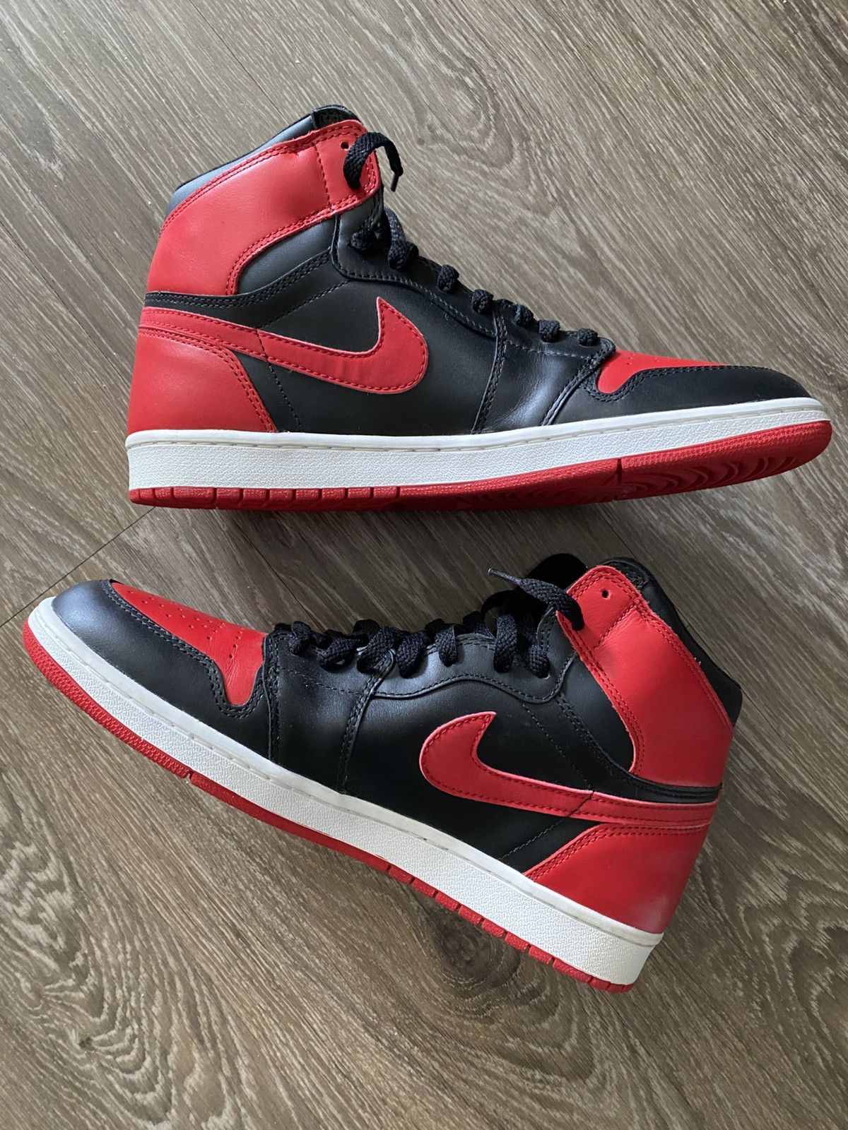 Jordan Brand Retro 1 Bred Jordan Shoes Size US 11.5 / EU 44-45 - 5 Thumbnail
