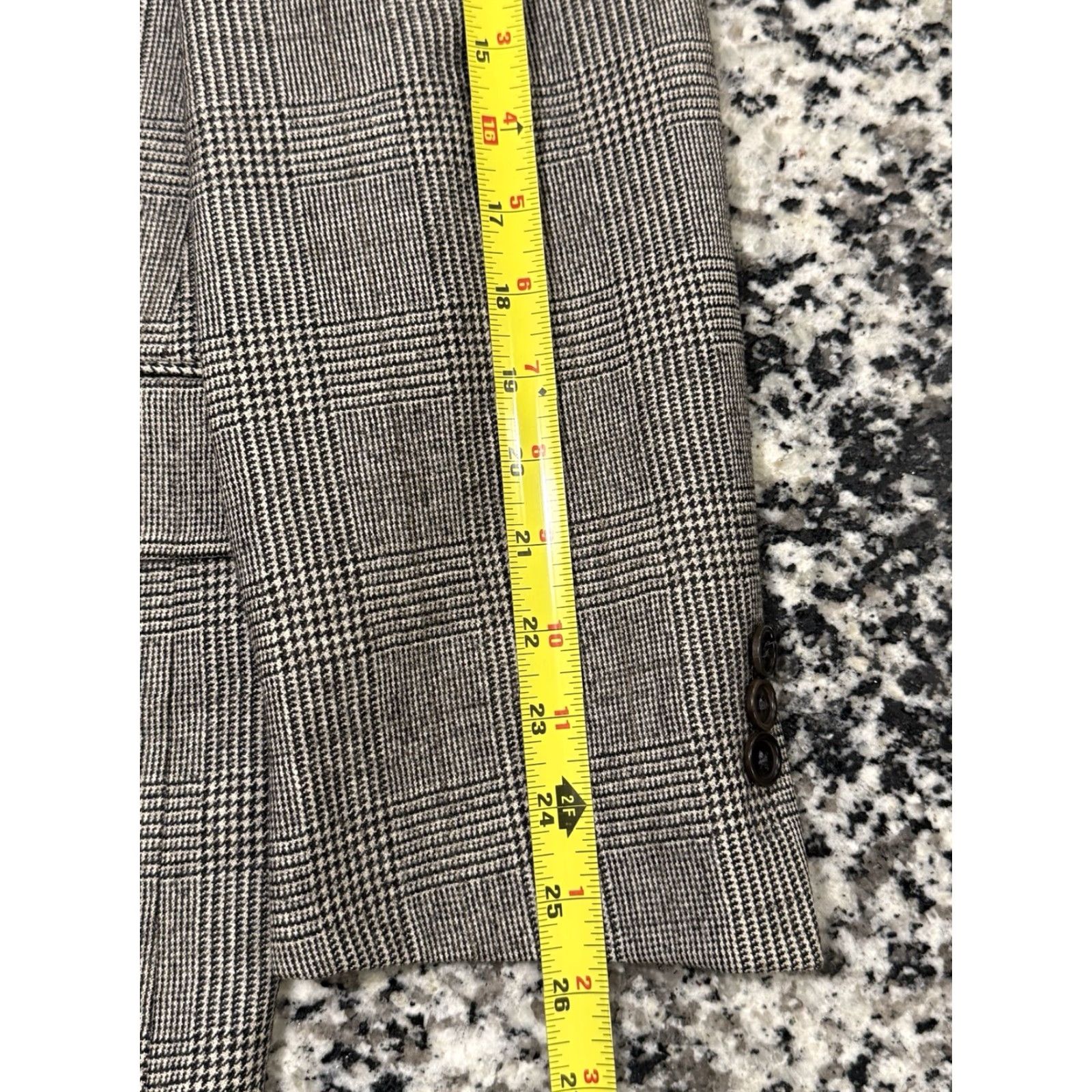 Brooks Brothers BROOKS BROTHERS X LORO PIANA Rain System Grey Houndstooth Plaid Blazer 44L Men Regular Wool Cupro Lining Notch Lapel Modern 2-Button Single-Breasted"} Size 44R - 5 Thumbnail