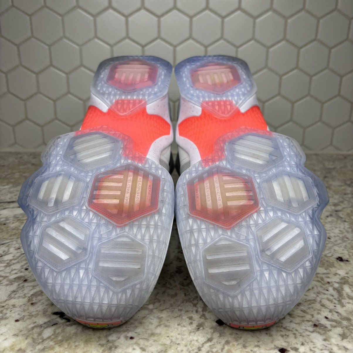 Nike Size 11.5 - Nike LeBron 13 Easter CLEAN W/Box Size US 11.5 / EU 44-45 - 10 Thumbnail