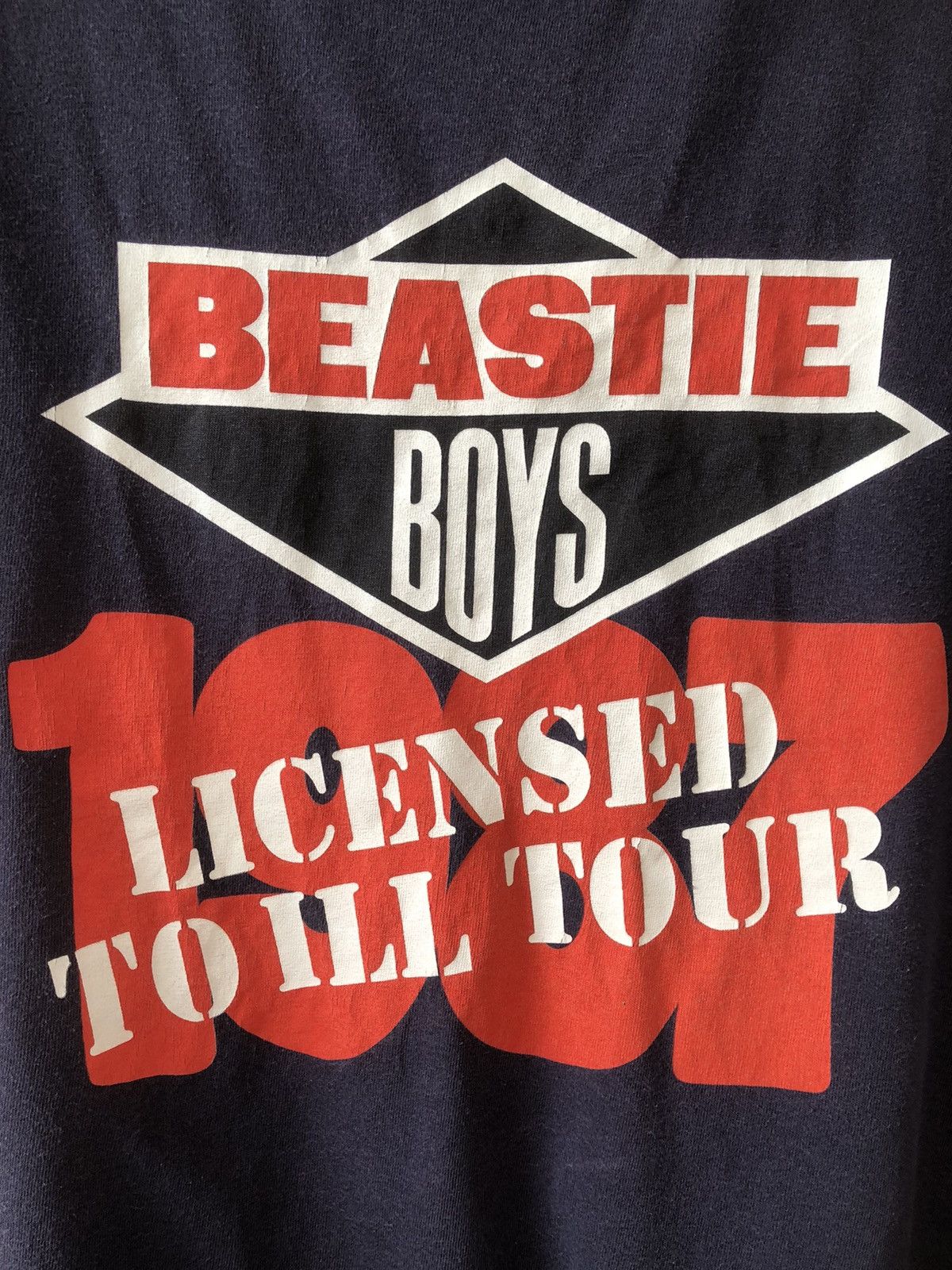 Band Tees Vintage BEASTIE BOYS Hip Hop Rap Tee Size US L / EU 52-54 / 3 - 3 Thumbnail