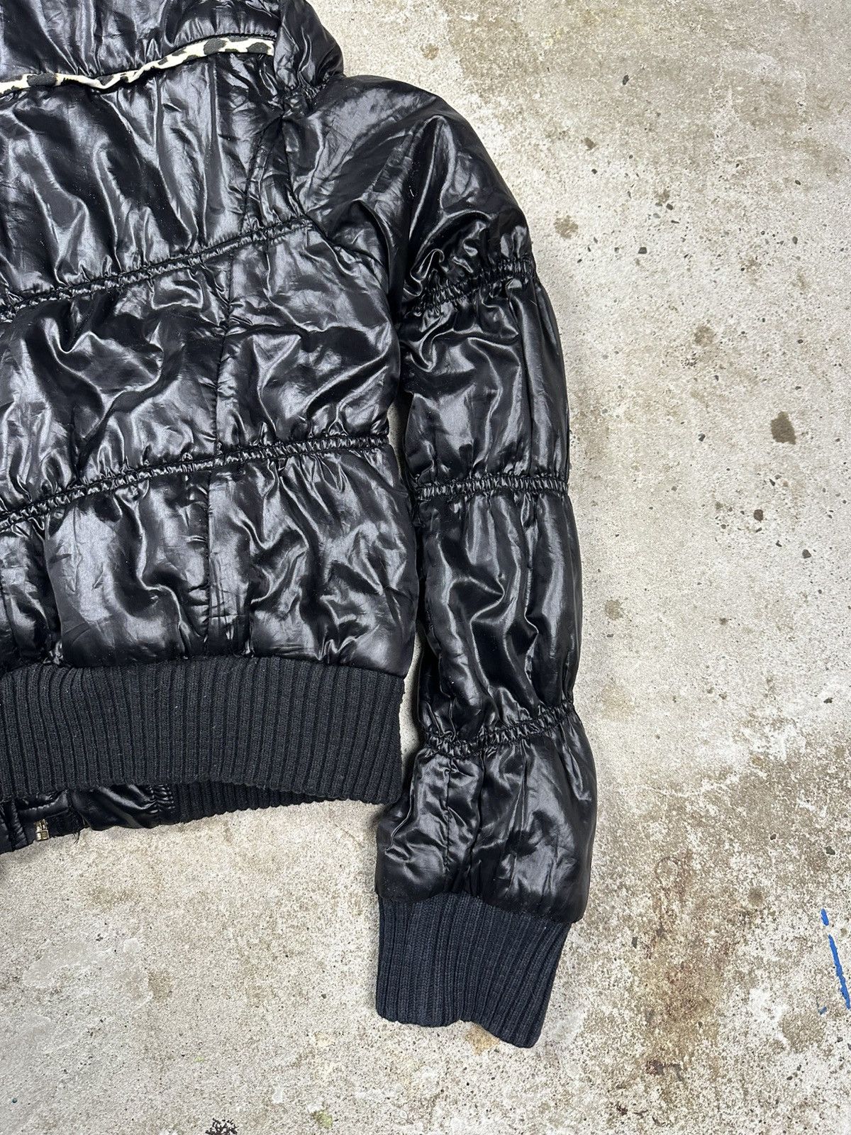 Roberto Cavalli × Vintage Vintage Y2K Roberto Cavalli Faux Fur Black Hooded Bomber Size US S / EU 44-46 / 1 - 11 Thumbnail
