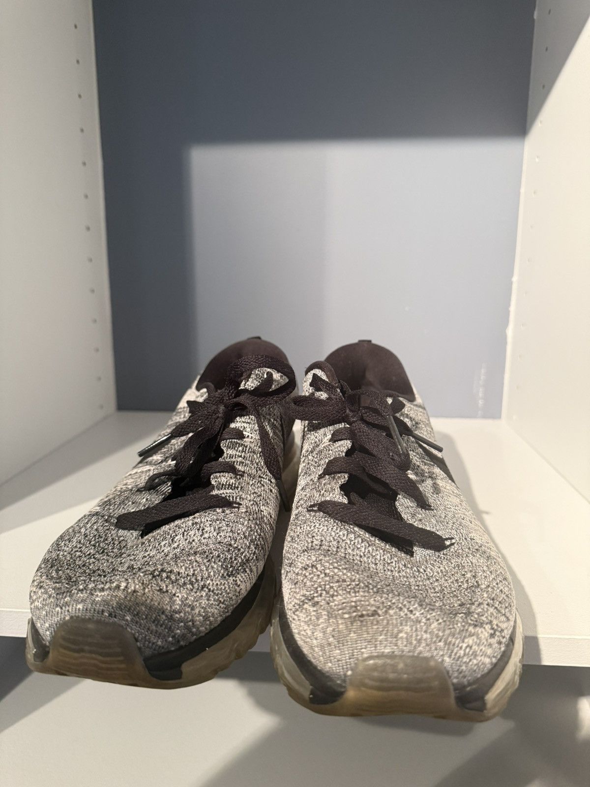Nike Nike Flyknit Air Max Oreo Size 9.5 2015 Size US 9.5 / EU 42-43 - 2 Thumbnail