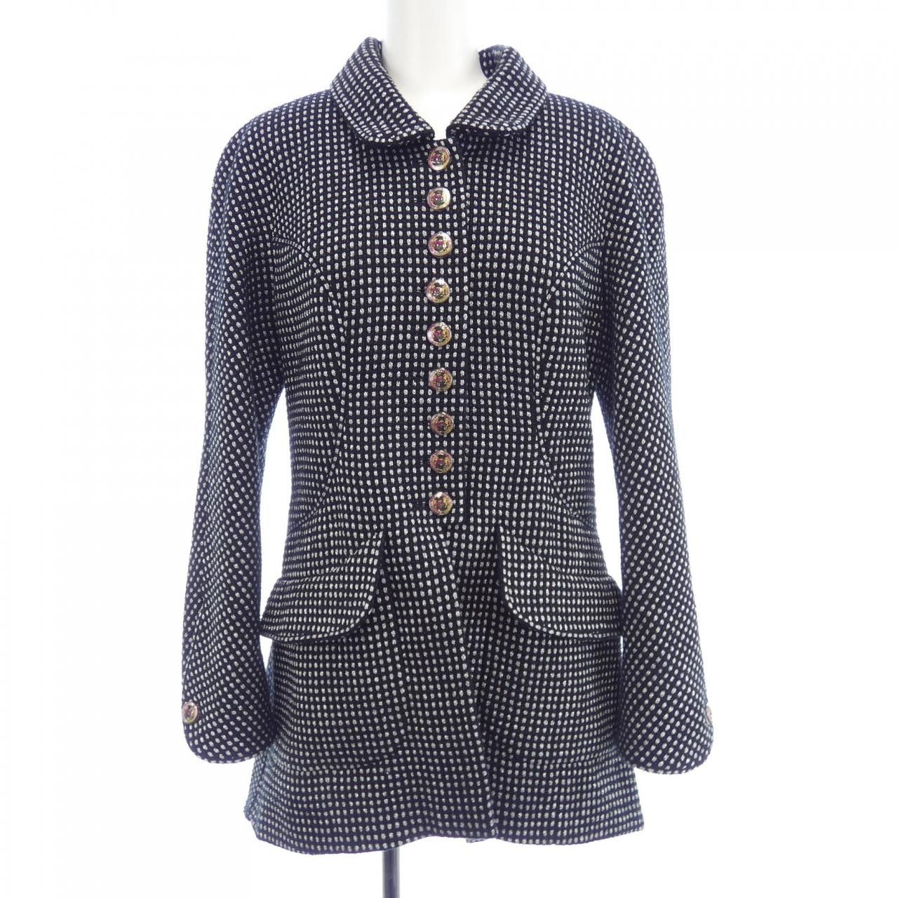 Chanel Chanel Chanel P62792V48277 Jacket Others Outerwear P62792V48277 DUTY FREE for USA Size ONE SIZE - 1 Thumbnail