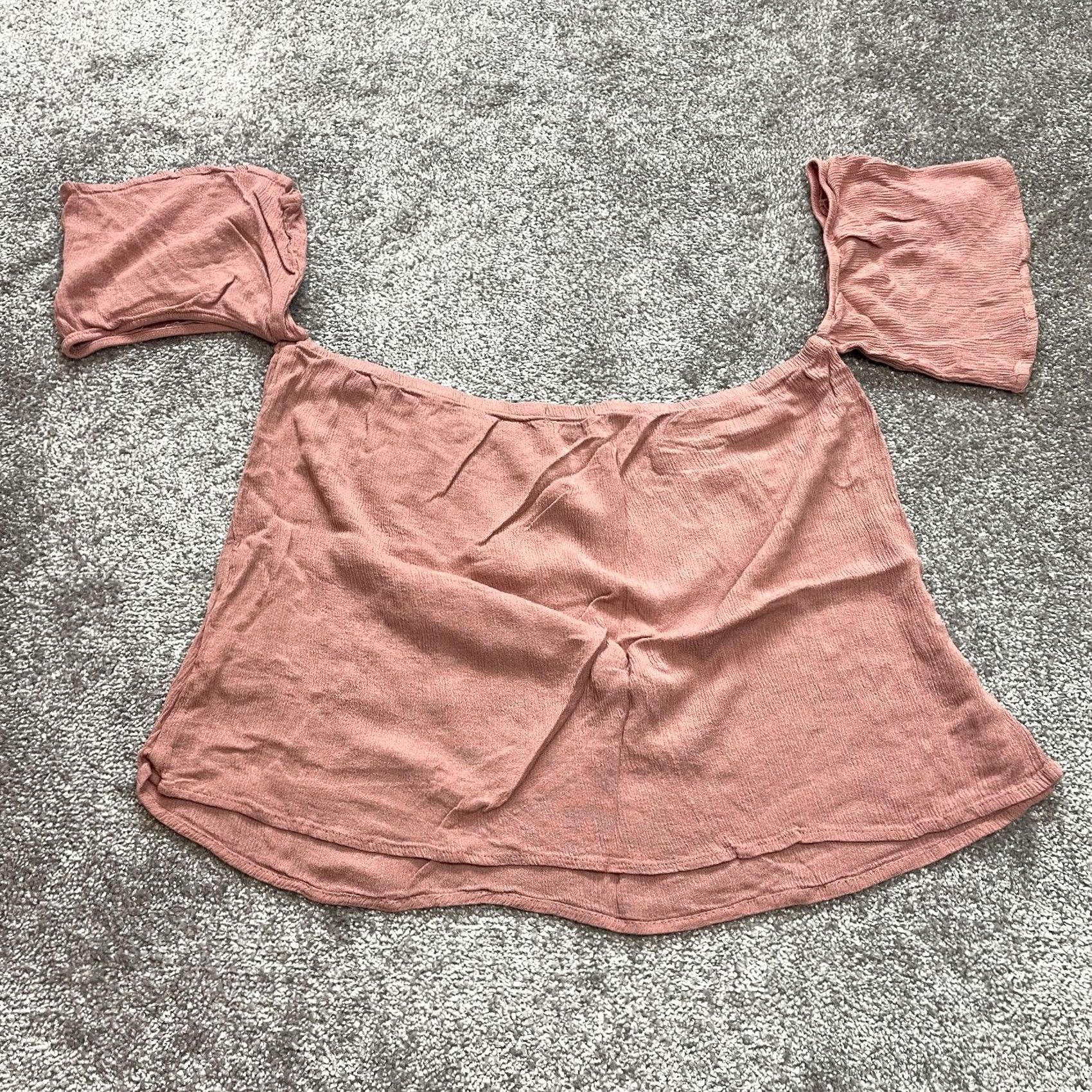 Pinko Ambiance Blouse Top Womens XL Pink Cold Shoulder Short Sleeve Stretch Rayon Blouse Regular Womens Pink 1XL Casual Sleeve Round Neck Pullover Ruffle Size XL / US 12-14 / IT 48-50 - 6 Thumbnail
