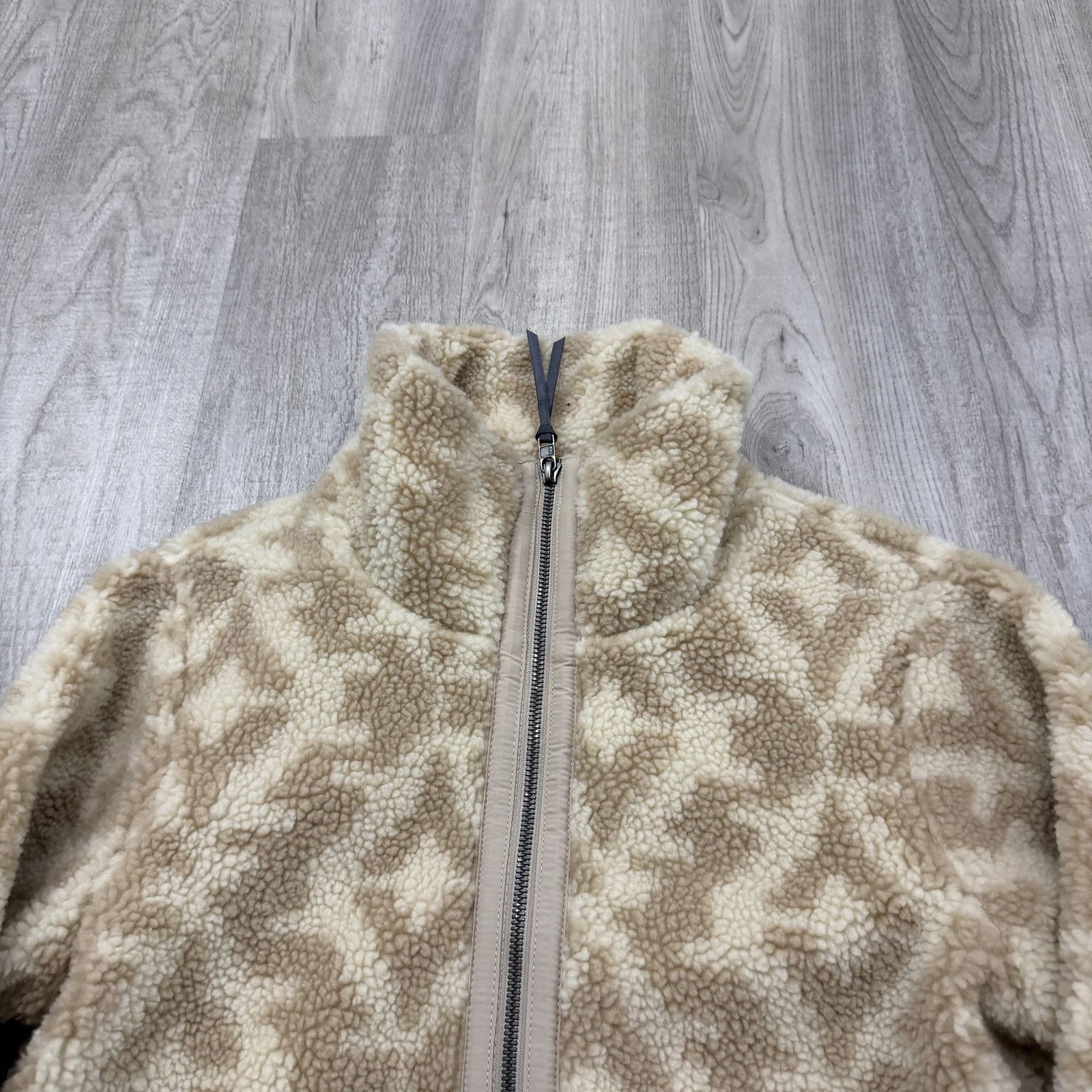 Patagonia Patagonia Divided Sky Jacket Women's Small Cream Pile Fleece Size US S / EU 44-46 / 1 - 4 Thumbnail
