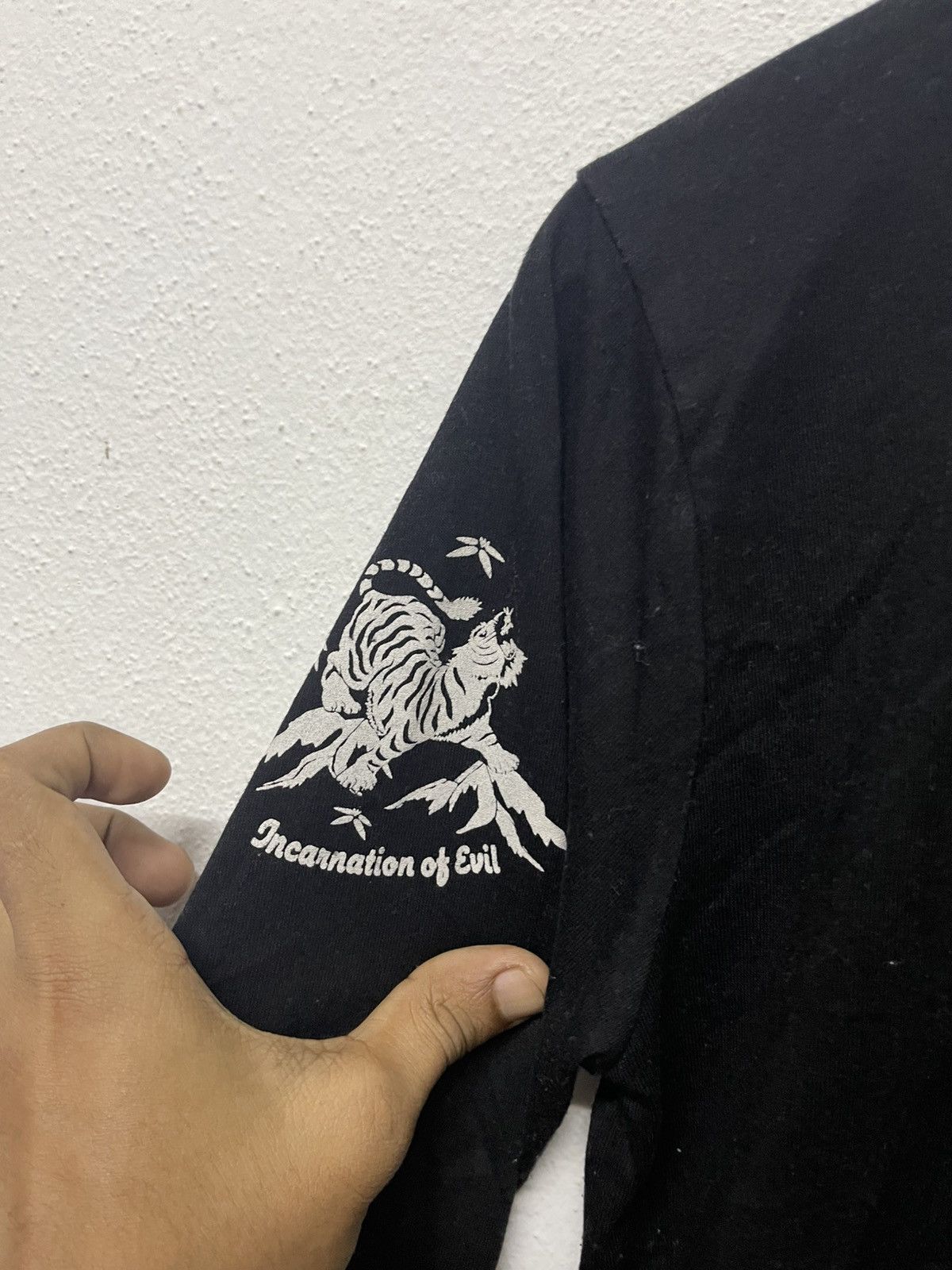 Japanese Brand 2000s SUKAJAN TIGER INCARNATION OF EVIL LONG SLEEVE SHIRT Size US S / EU 44-46 / 1 - 8 Thumbnail