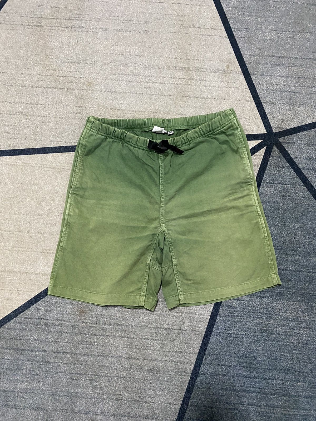 Gramicci Vintage Gramicci Short Pants 32x19 Green Colour Size US 32 / EU 48 - 2 Thumbnail
